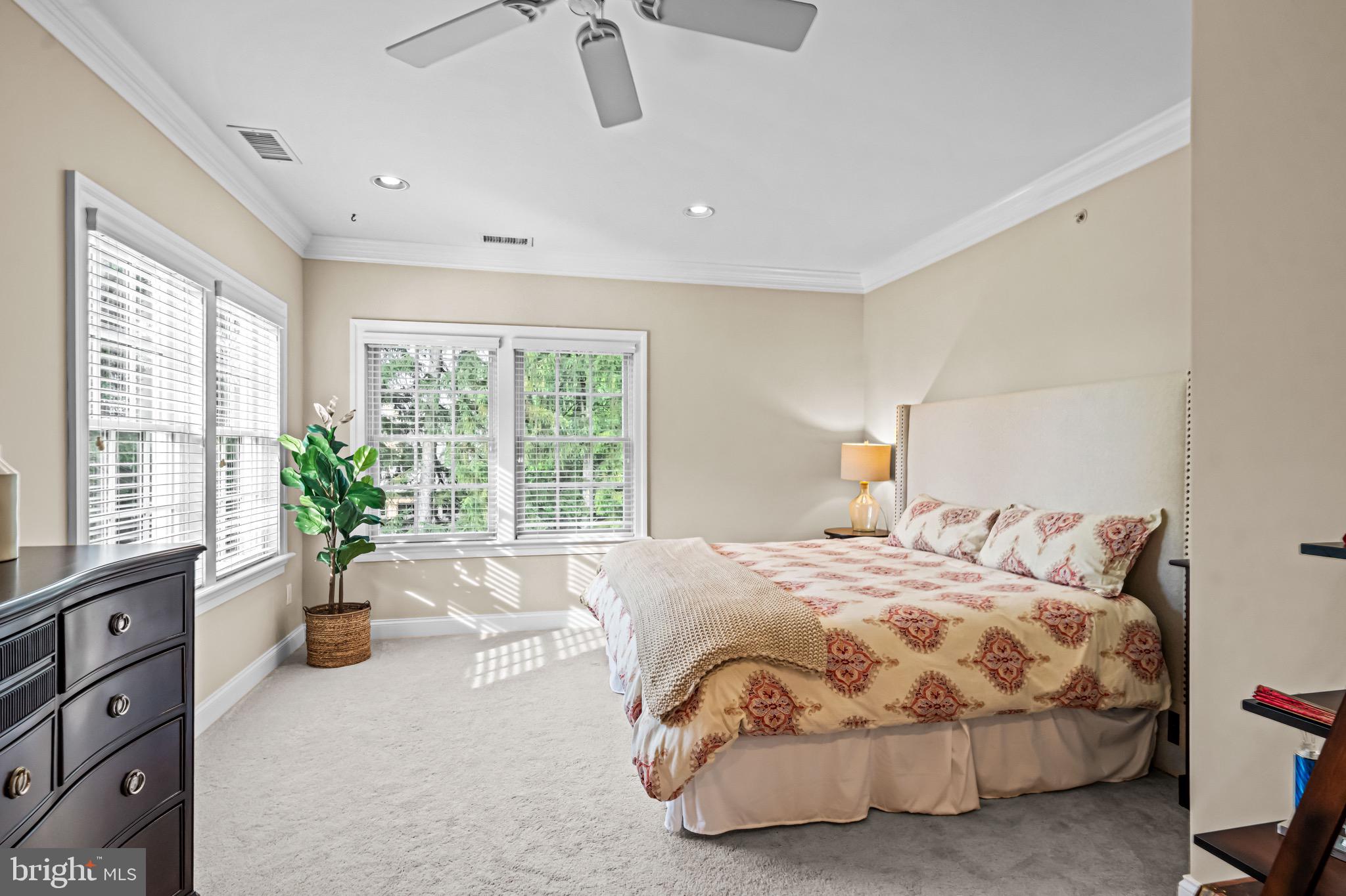 ARONIMINK - Residential