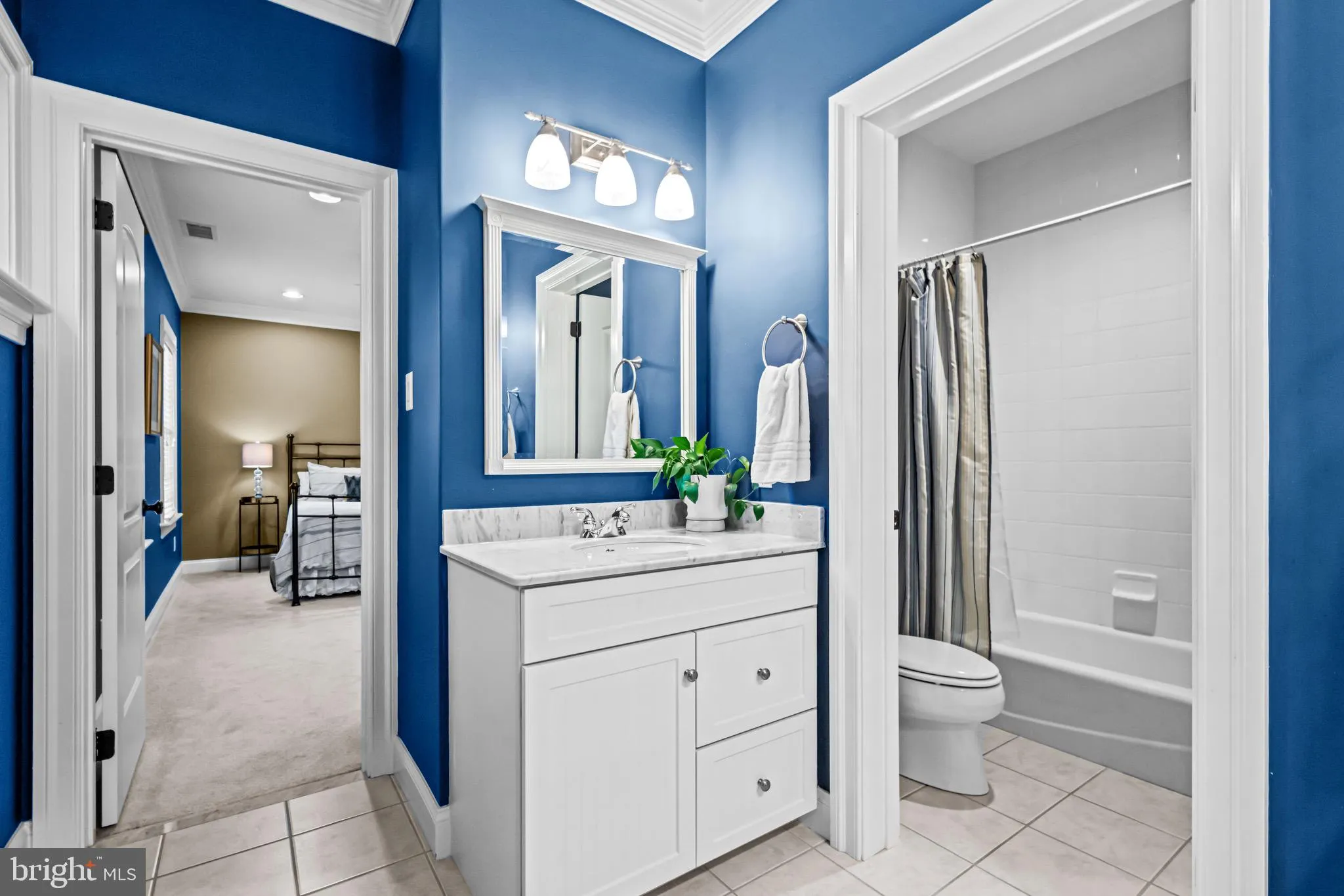 Newtown Square, Pennsylvania 19073, United States, 5 Bedrooms Bedrooms, ,7 BathroomsBathrooms,Residential,Pending,156579