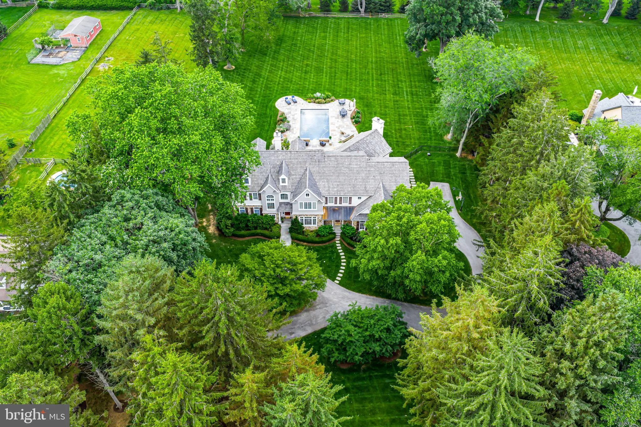 Newtown Square, Pennsylvania 19073, United States, 5 Bedrooms Bedrooms, ,7 BathroomsBathrooms,Residential,Pending,156579