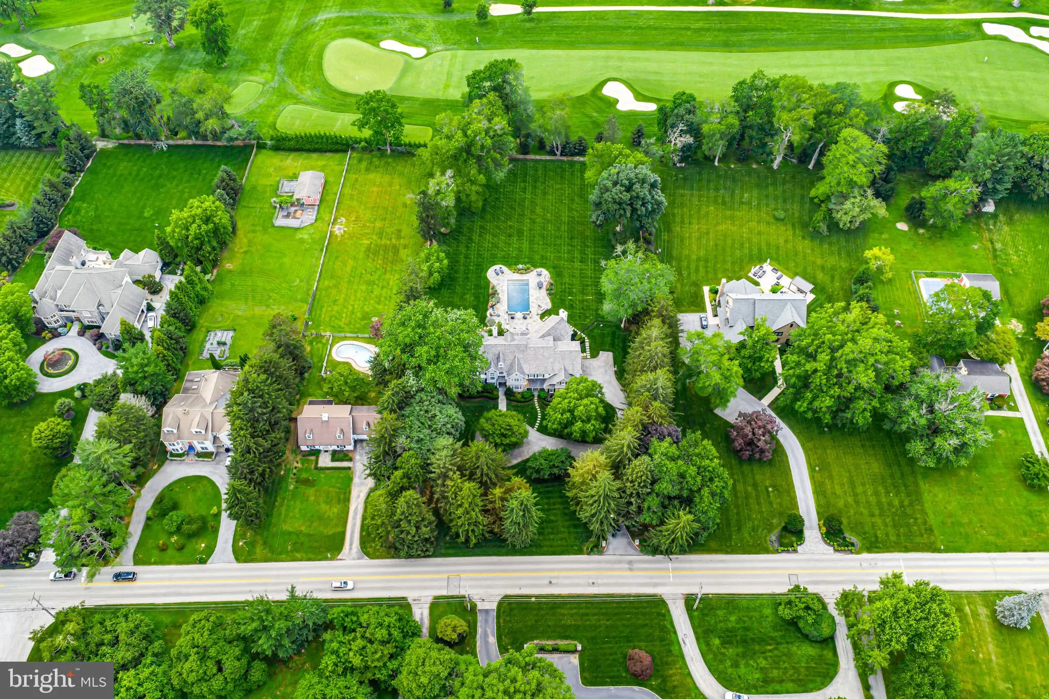 Newtown Square, Pennsylvania 19073, United States, 5 Bedrooms Bedrooms, ,7 BathroomsBathrooms,Residential,Pending,156579