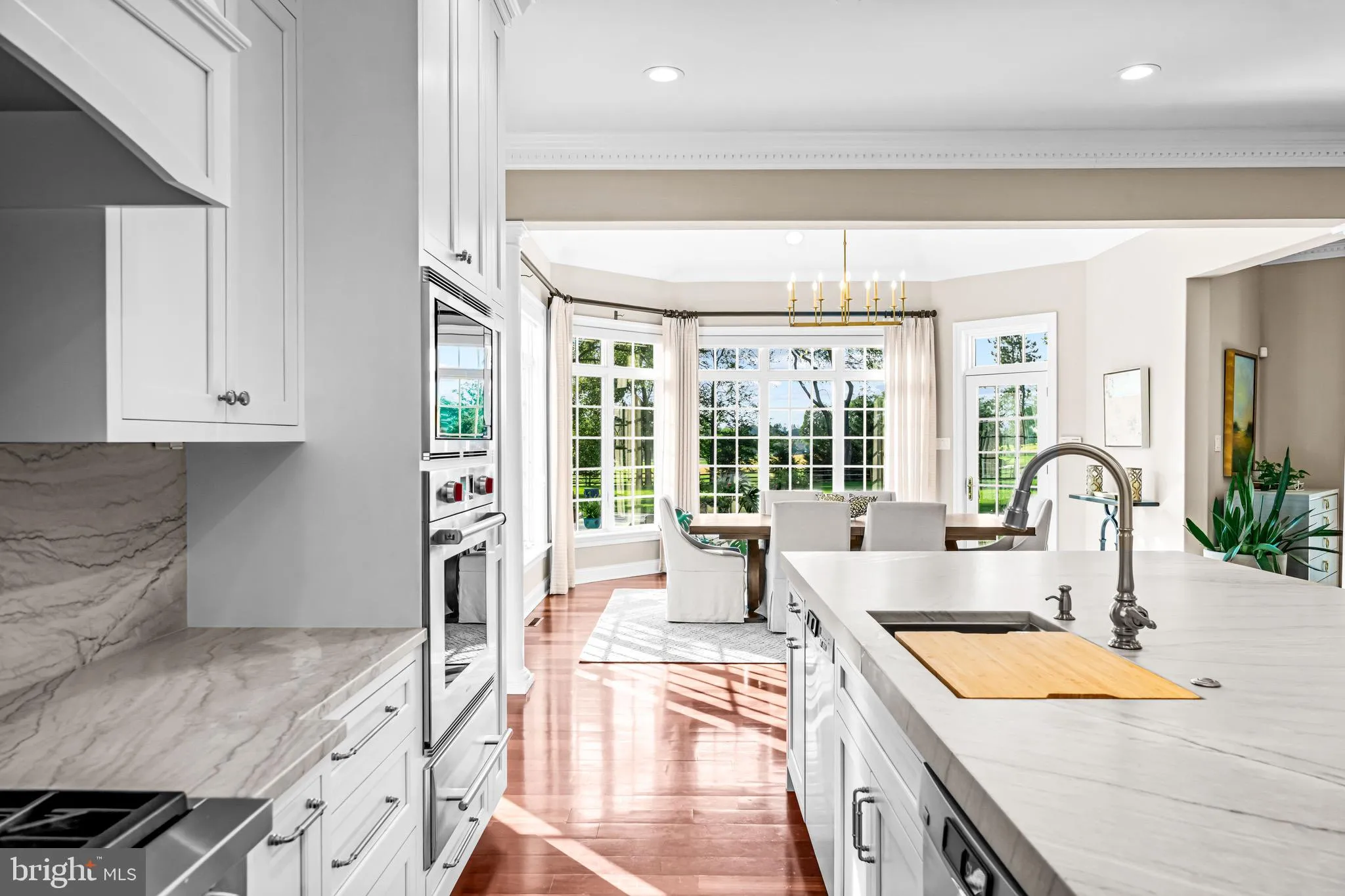 Newtown Square, Pennsylvania 19073, United States, 5 Bedrooms Bedrooms, ,7 BathroomsBathrooms,Residential,Pending,156579