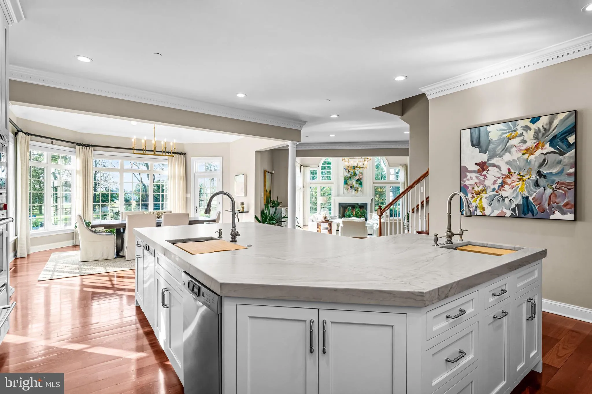 Newtown Square, Pennsylvania 19073, United States, 5 Bedrooms Bedrooms, ,7 BathroomsBathrooms,Residential,Pending,156579