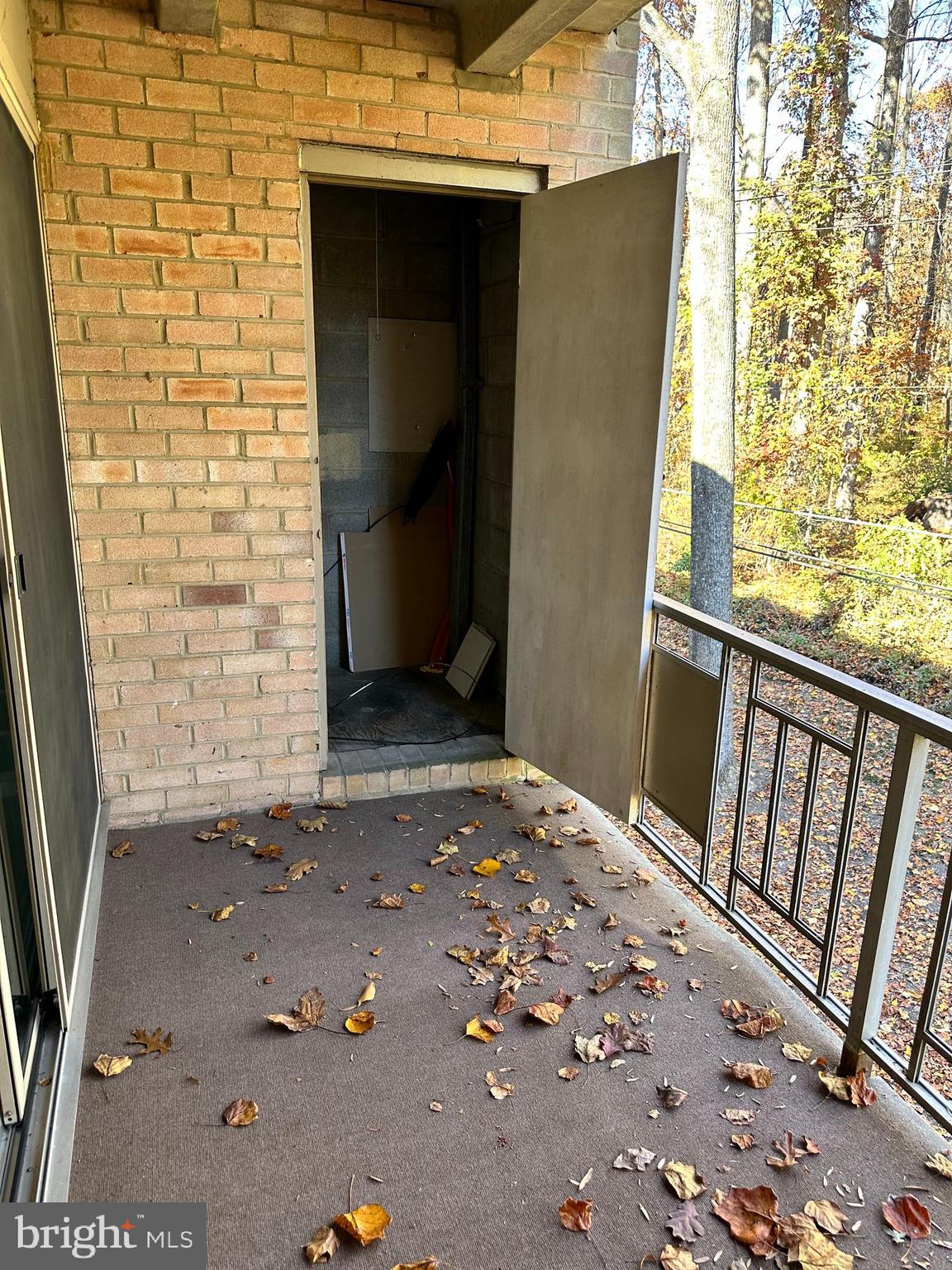 BETHESDA PARK - Residential Lease