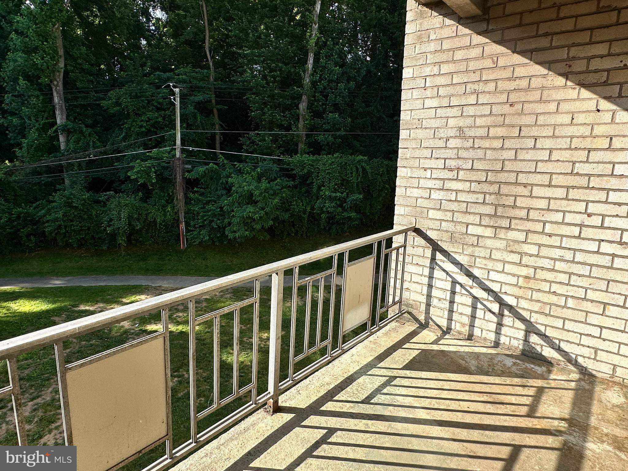 BETHESDA PARK - Residential Lease