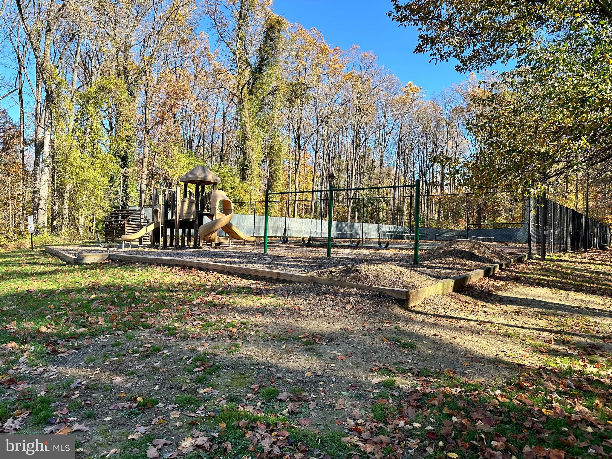 BETHESDA PARK - Residential Lease