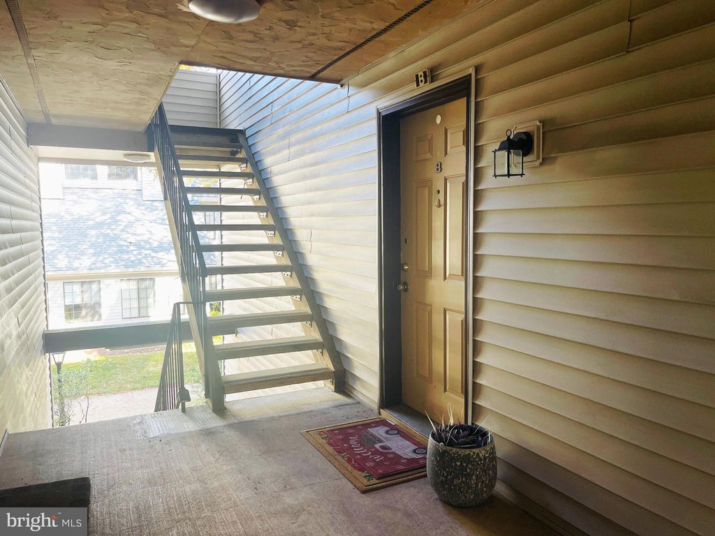 Photo of 1603 Carriage House Terrace #B, SILVER SPRING, MD 20904 (MLS # MDMC2206526)