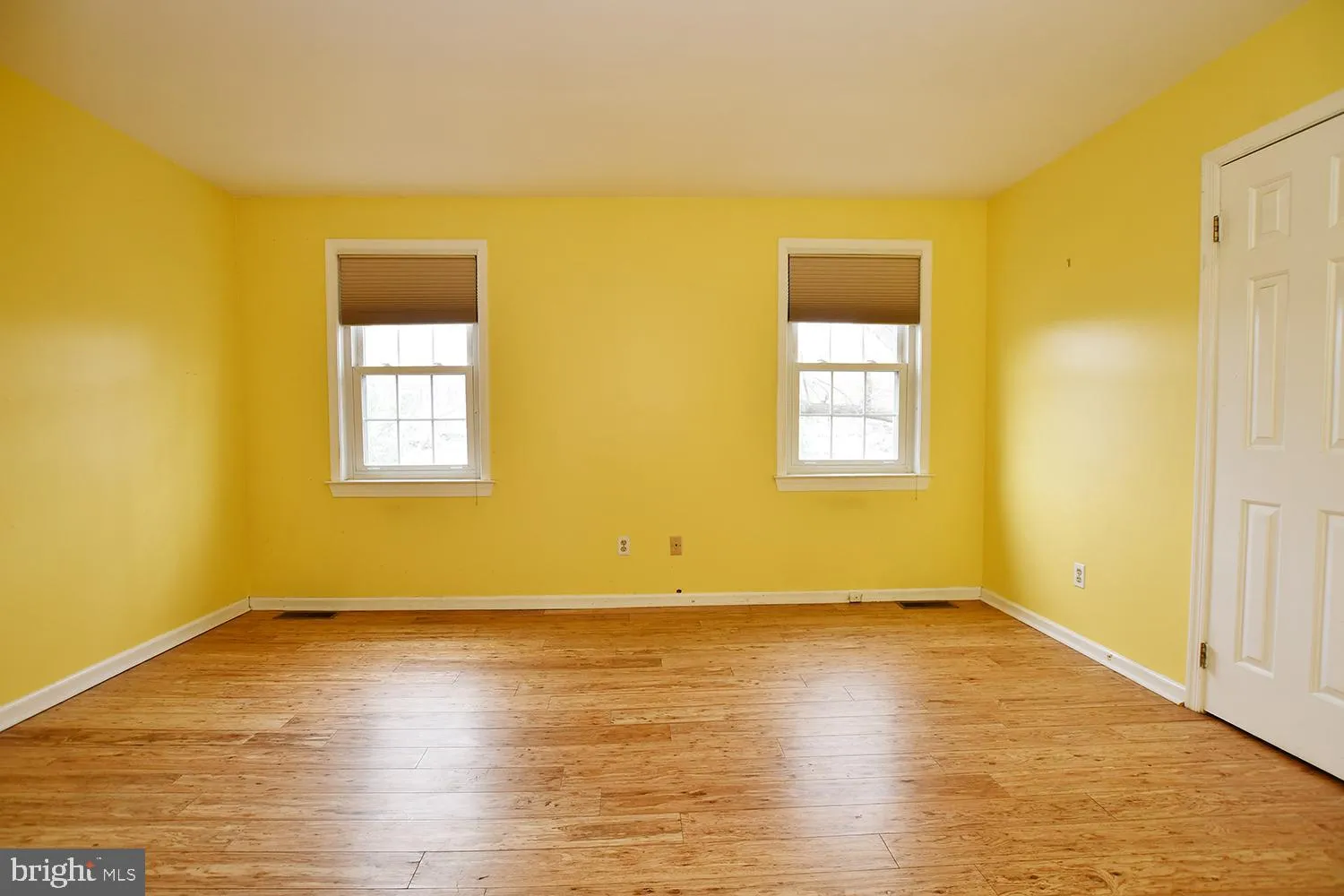 Philadelphia, Pennsylvania 19144, United States, 3 Bedrooms Bedrooms, ,4 BathroomsBathrooms,Residential,Pending,100436