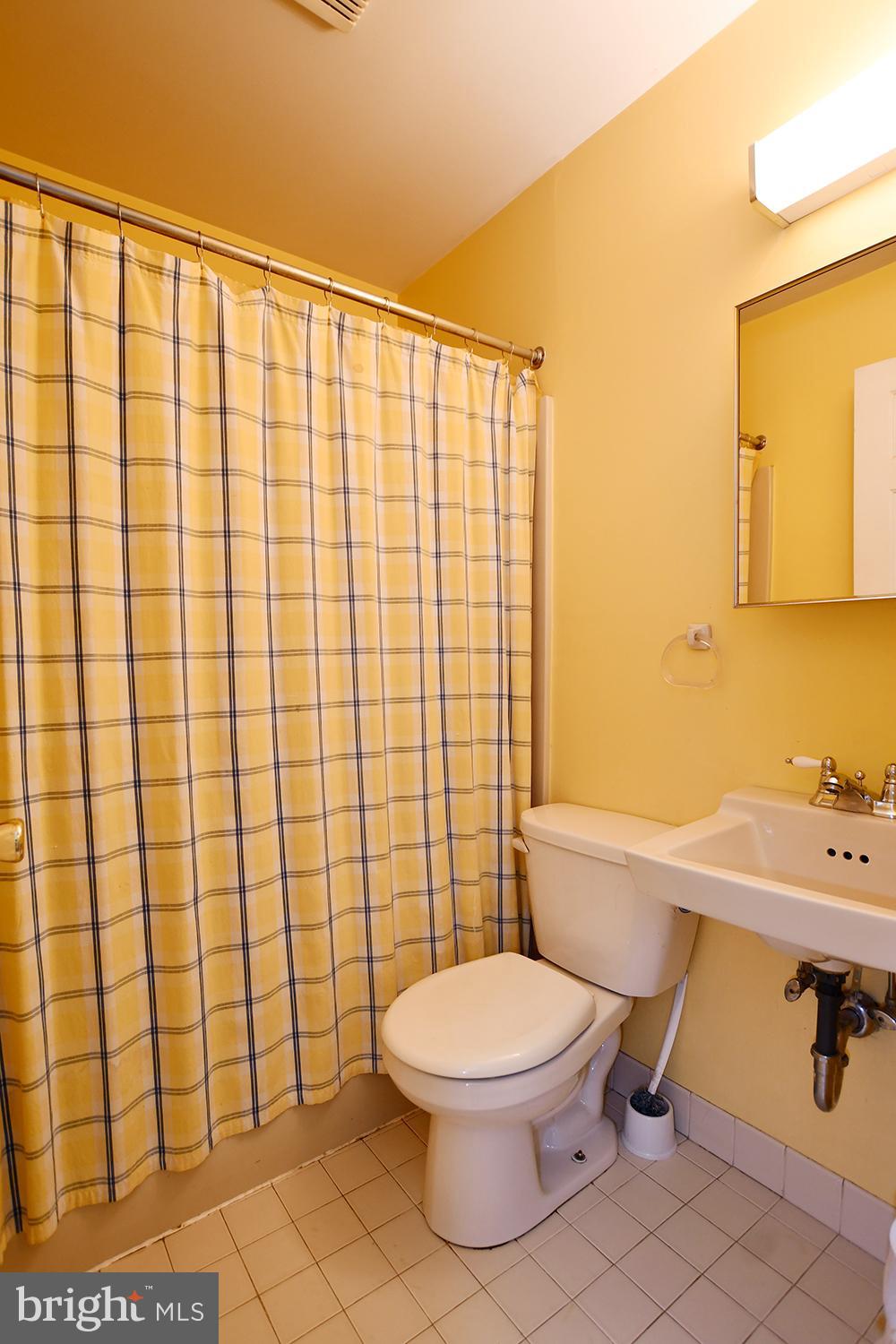 GERMANTOWN - Residential