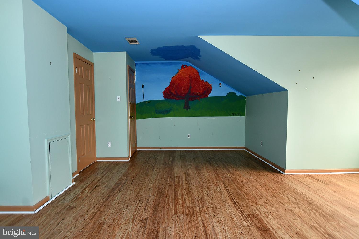 GERMANTOWN - Residential