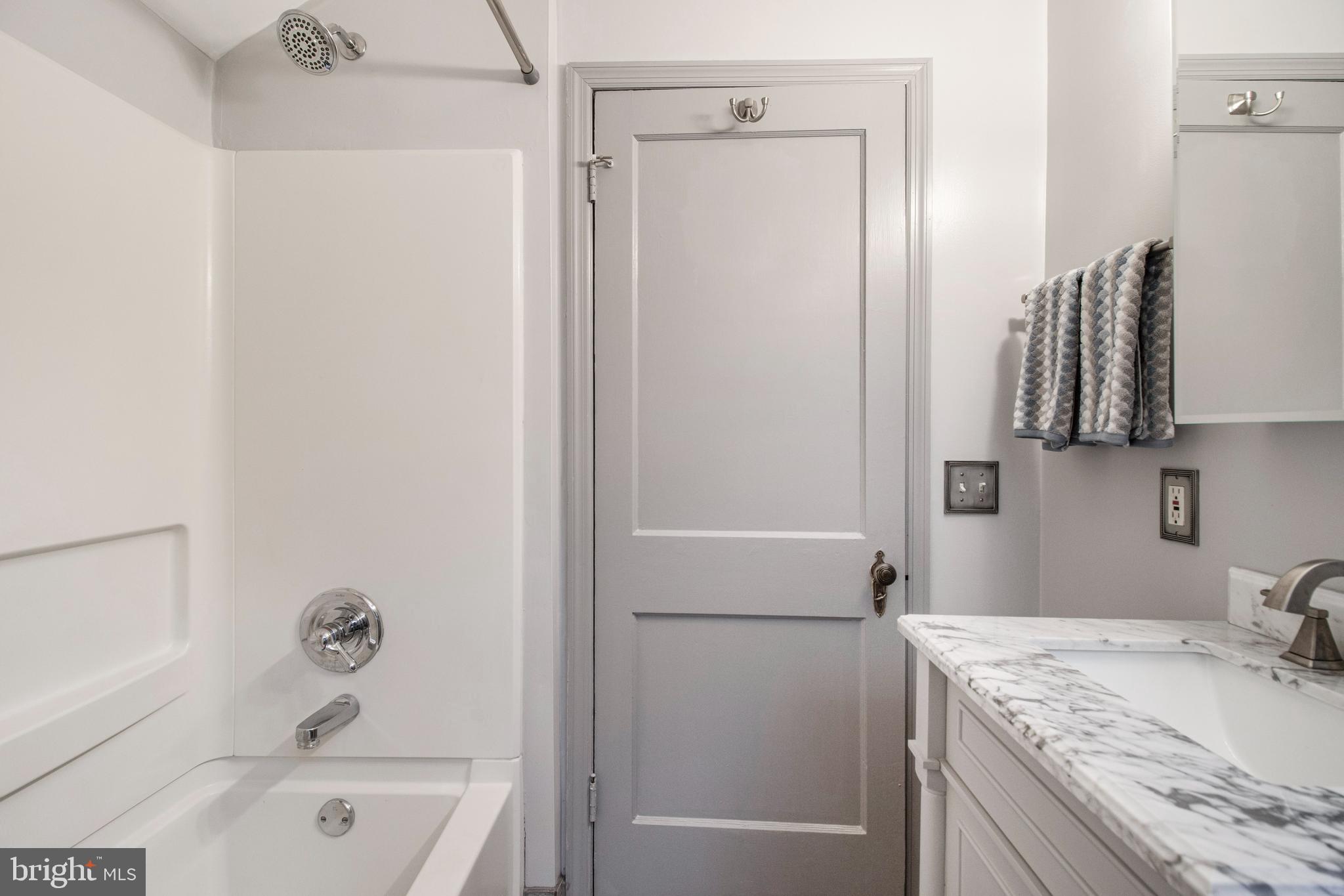 CHESWOLDE - Residential Lease