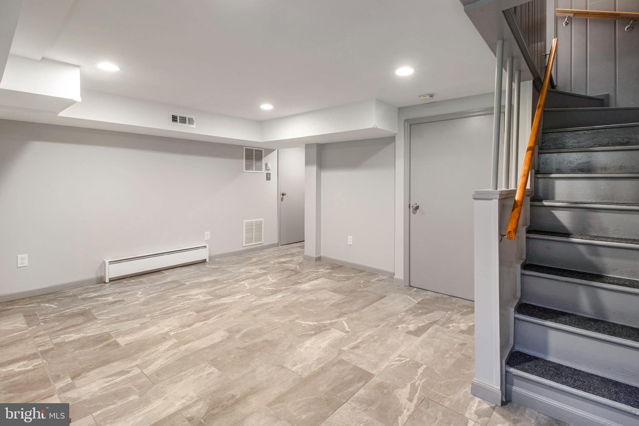 CHESWOLDE - Residential Lease