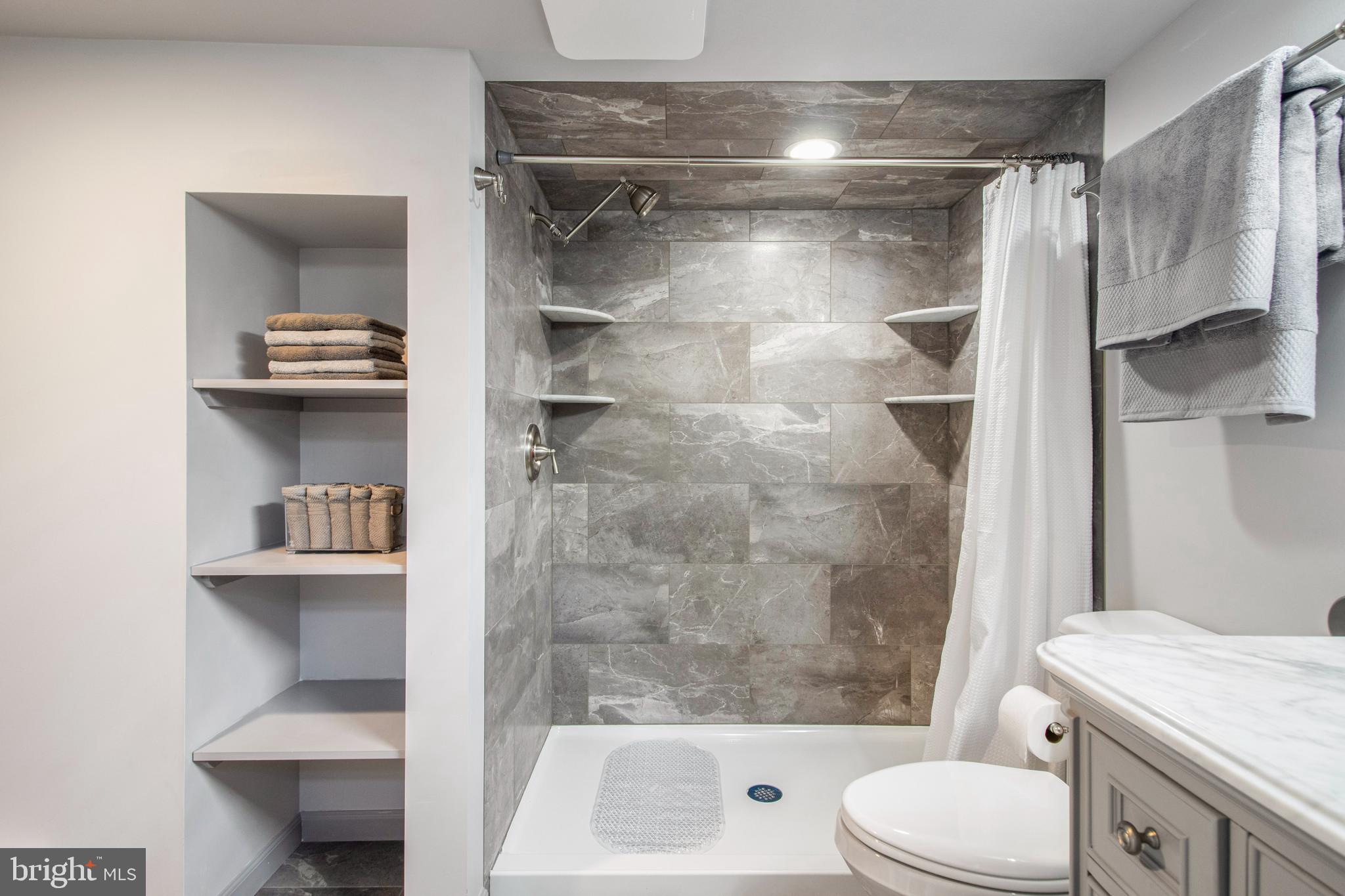 CHESWOLDE - Residential Lease