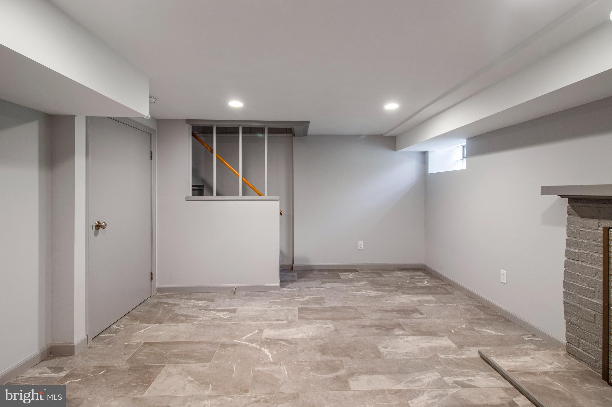 CHESWOLDE - Residential Lease