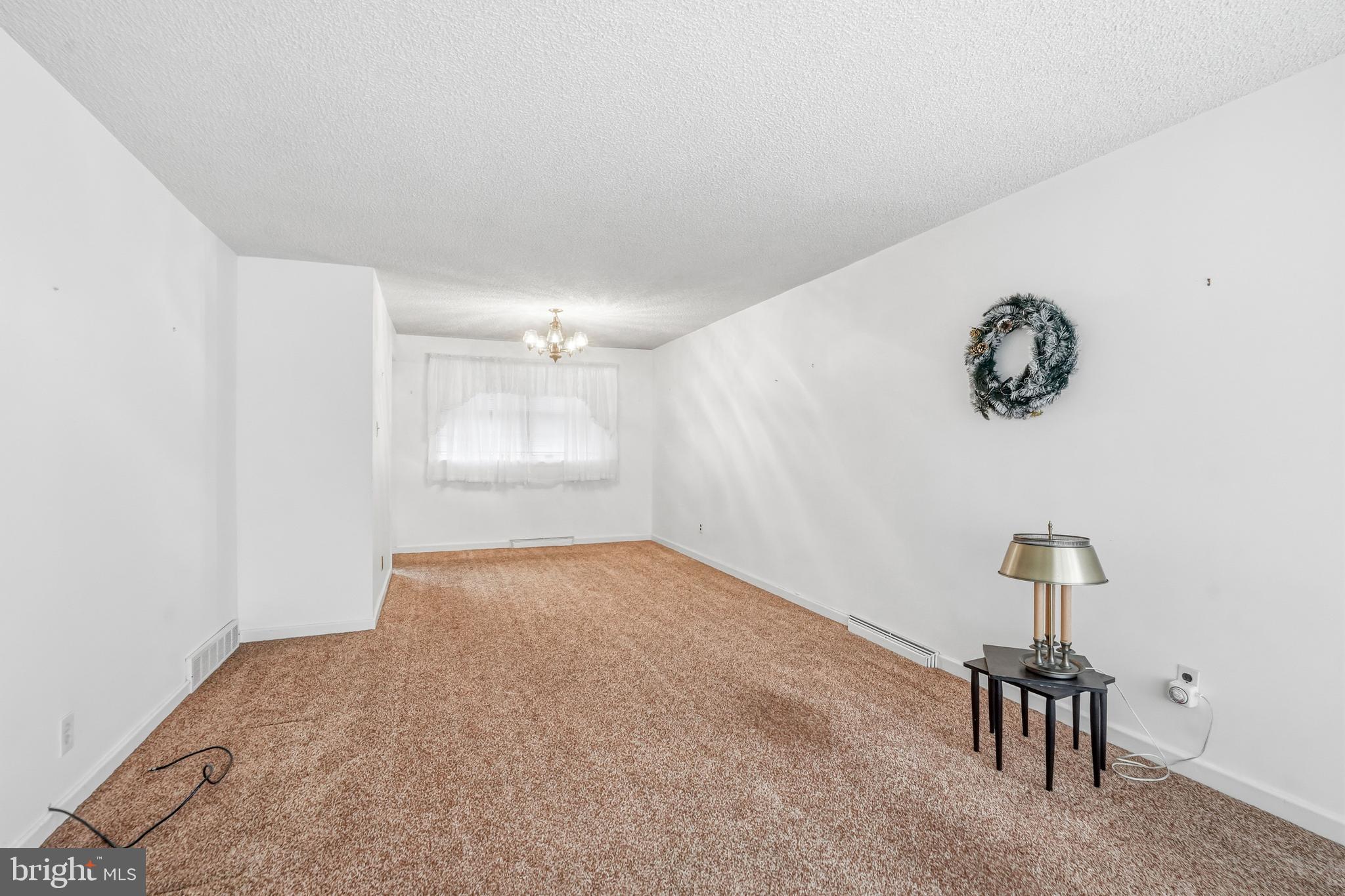 BUSTLETON - Residential