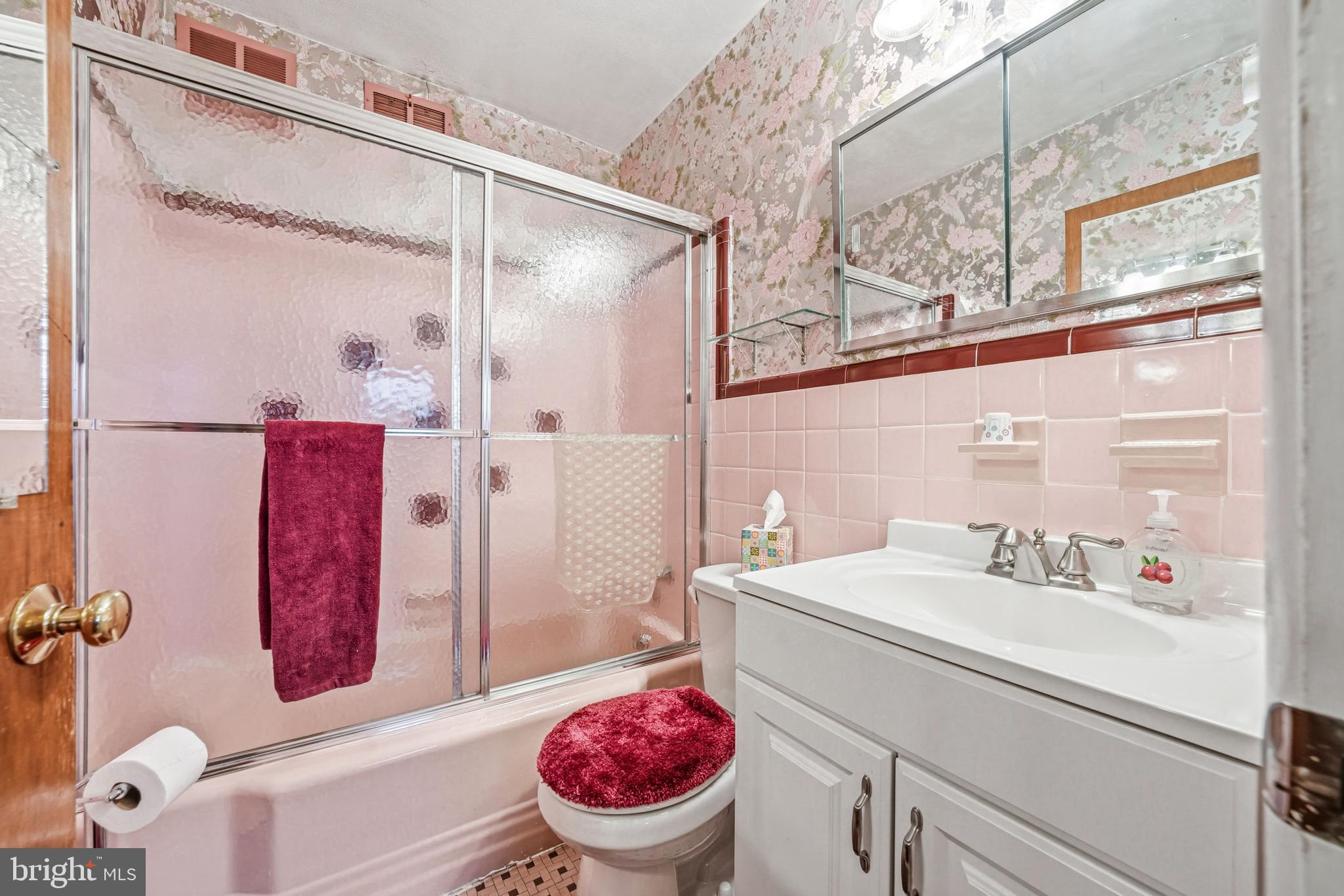 BUSTLETON - Residential