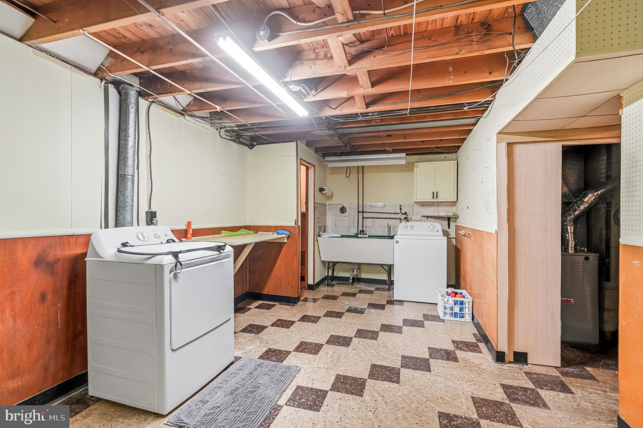 BUSTLETON - Residential