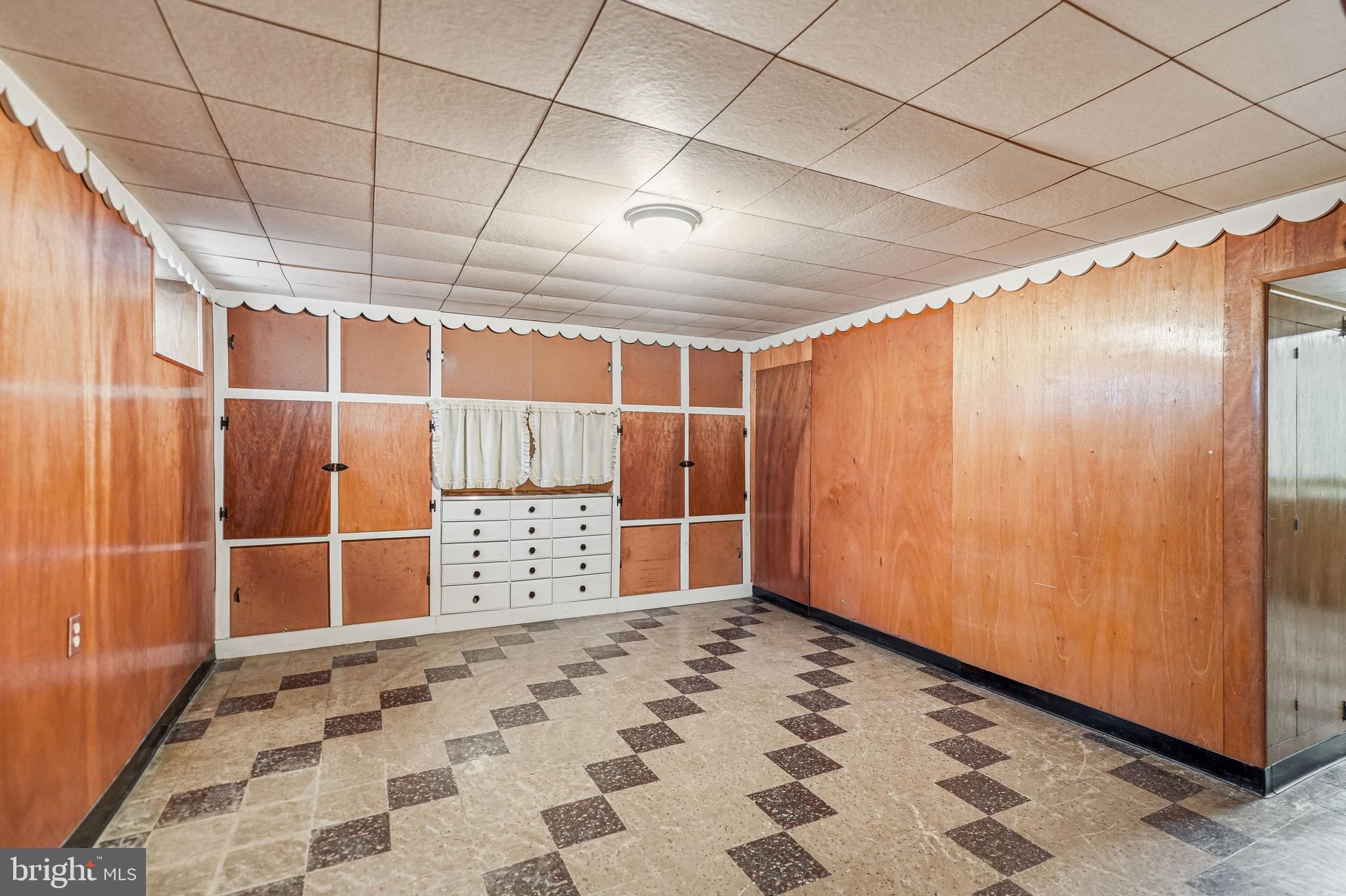 BUSTLETON - Residential