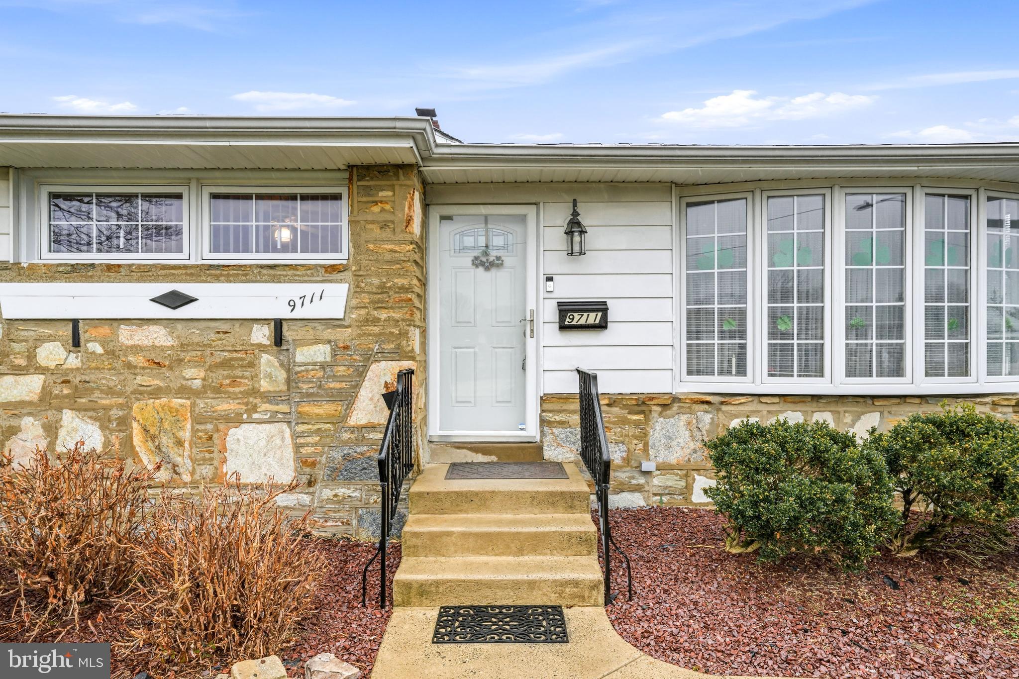 BUSTLETON - Residential