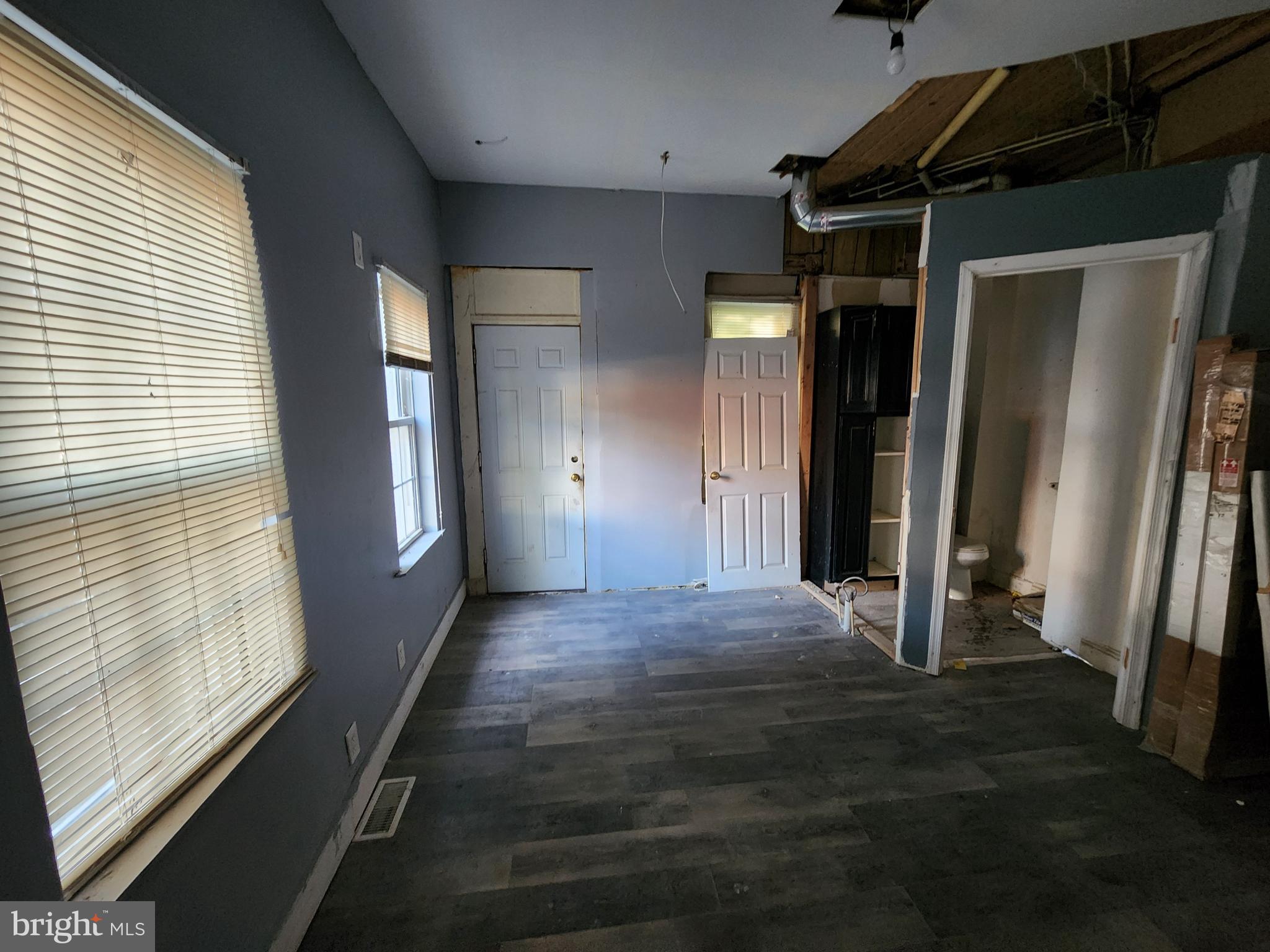 MOUNT CLARE - Residential