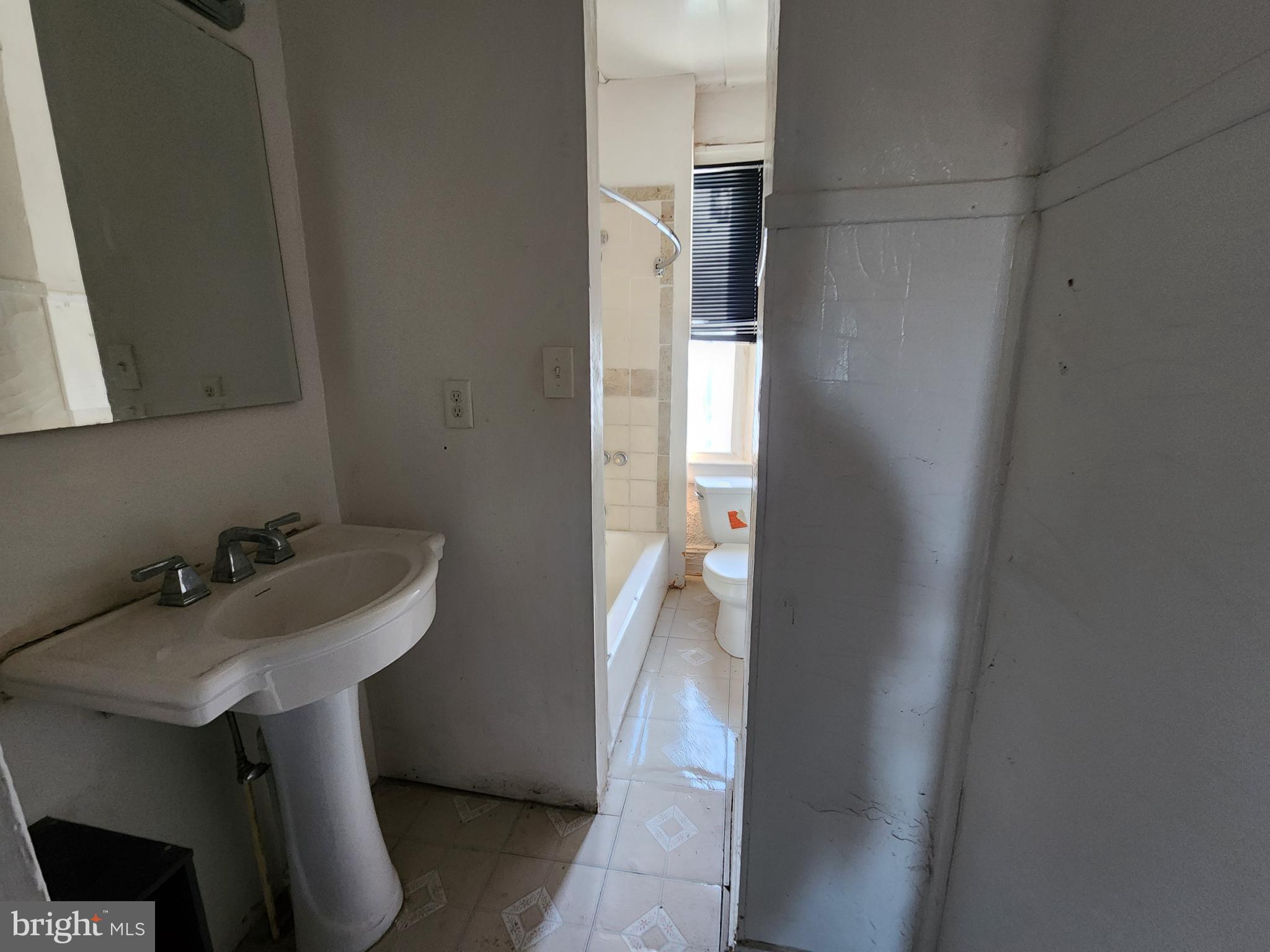 MOUNT CLARE - Residential