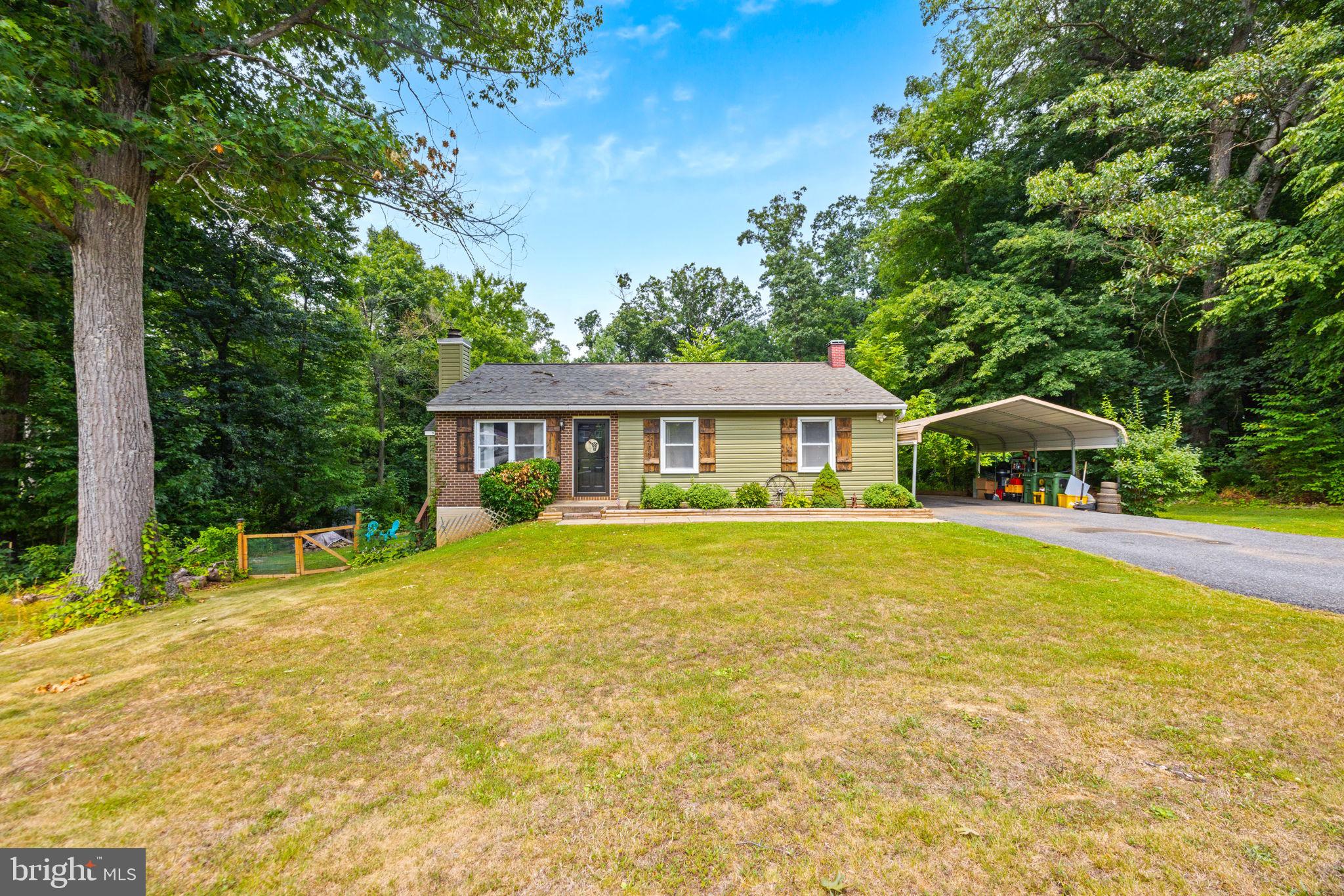 2205 GREEN HAVEN WAY