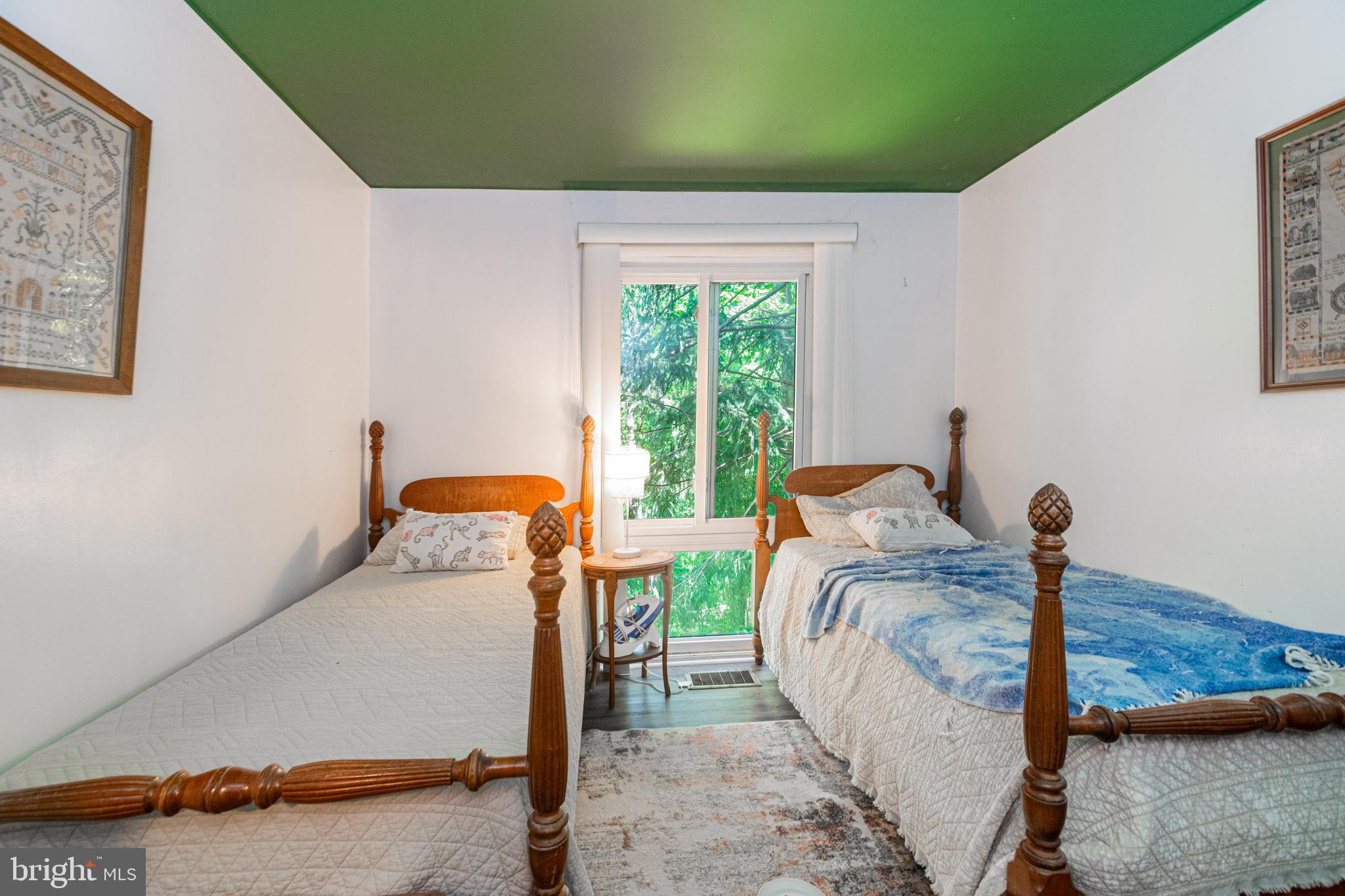 OAKLAND MILLS - Residential