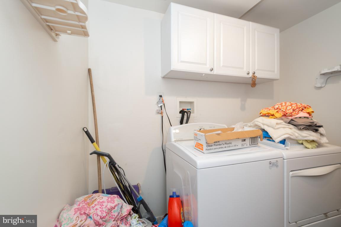 OAKLAND MILLS - Residential