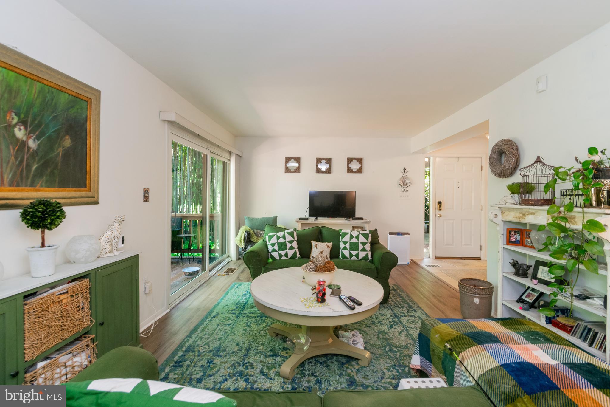 OAKLAND MILLS - Residential