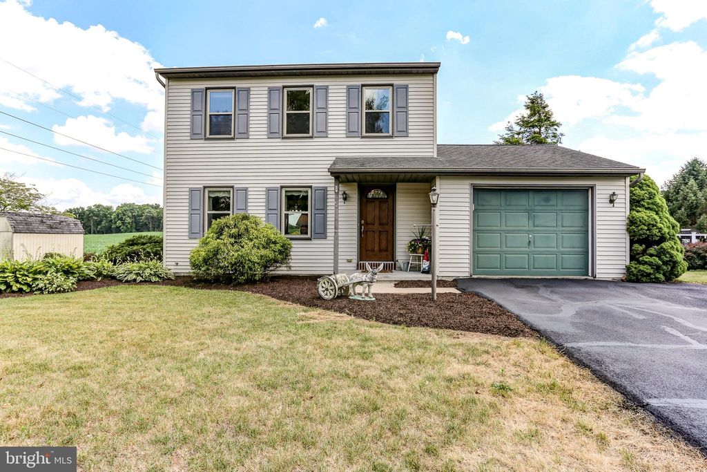 Photo of 1930 Misty Drive, Mount Joy, PA 17552 (MLS # PALA2052966)