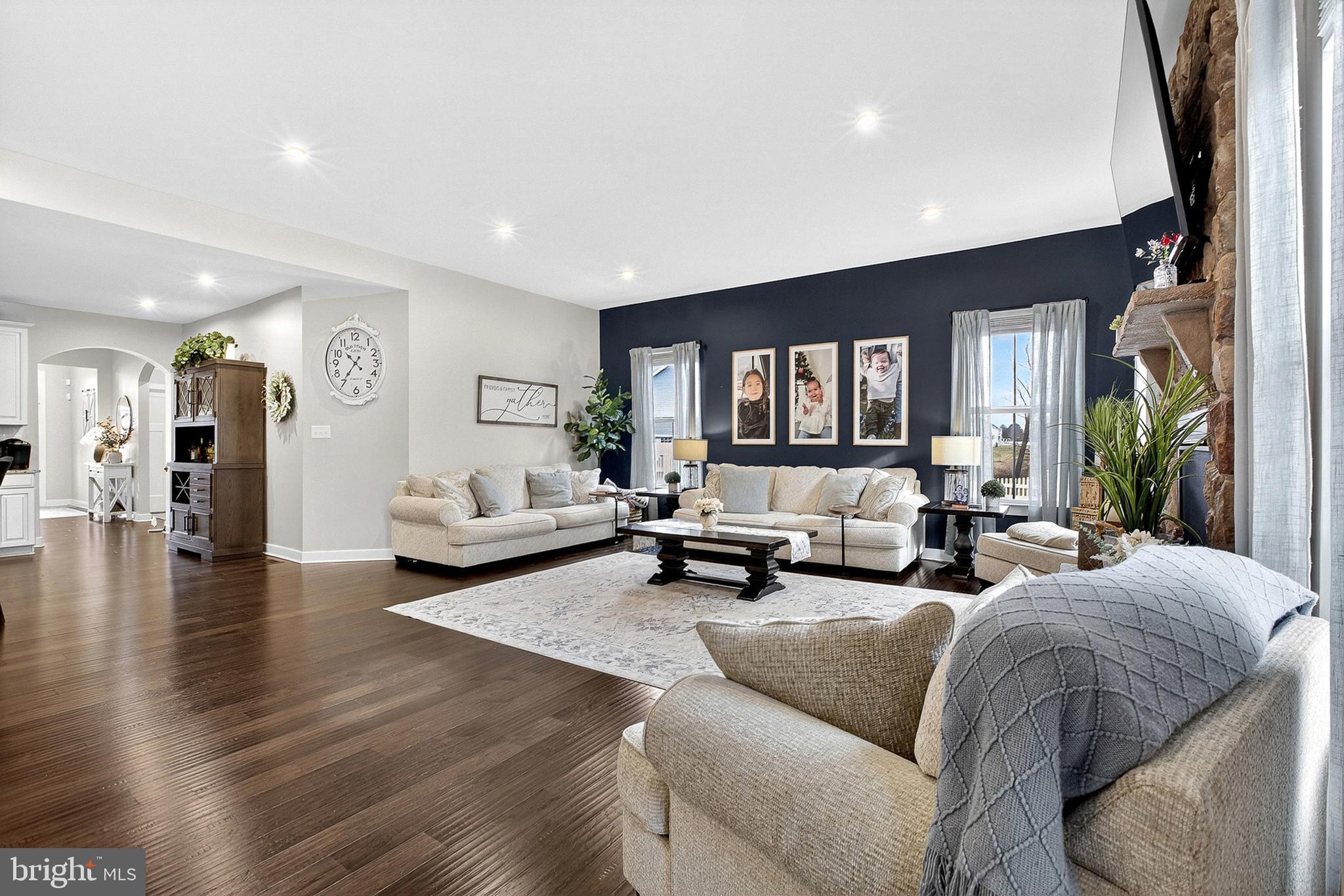 PARKSIDE - Residential