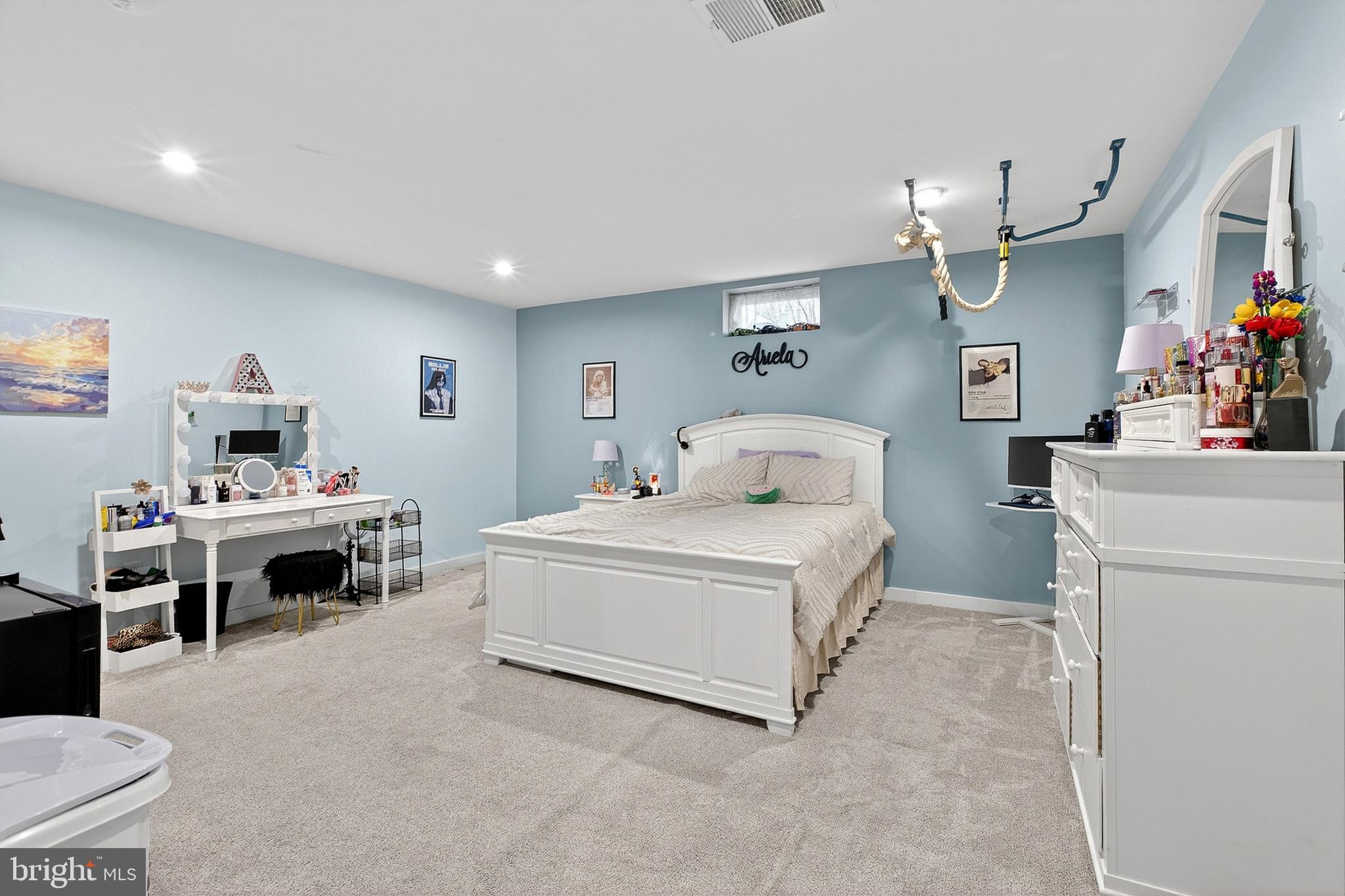 PARKSIDE - Residential