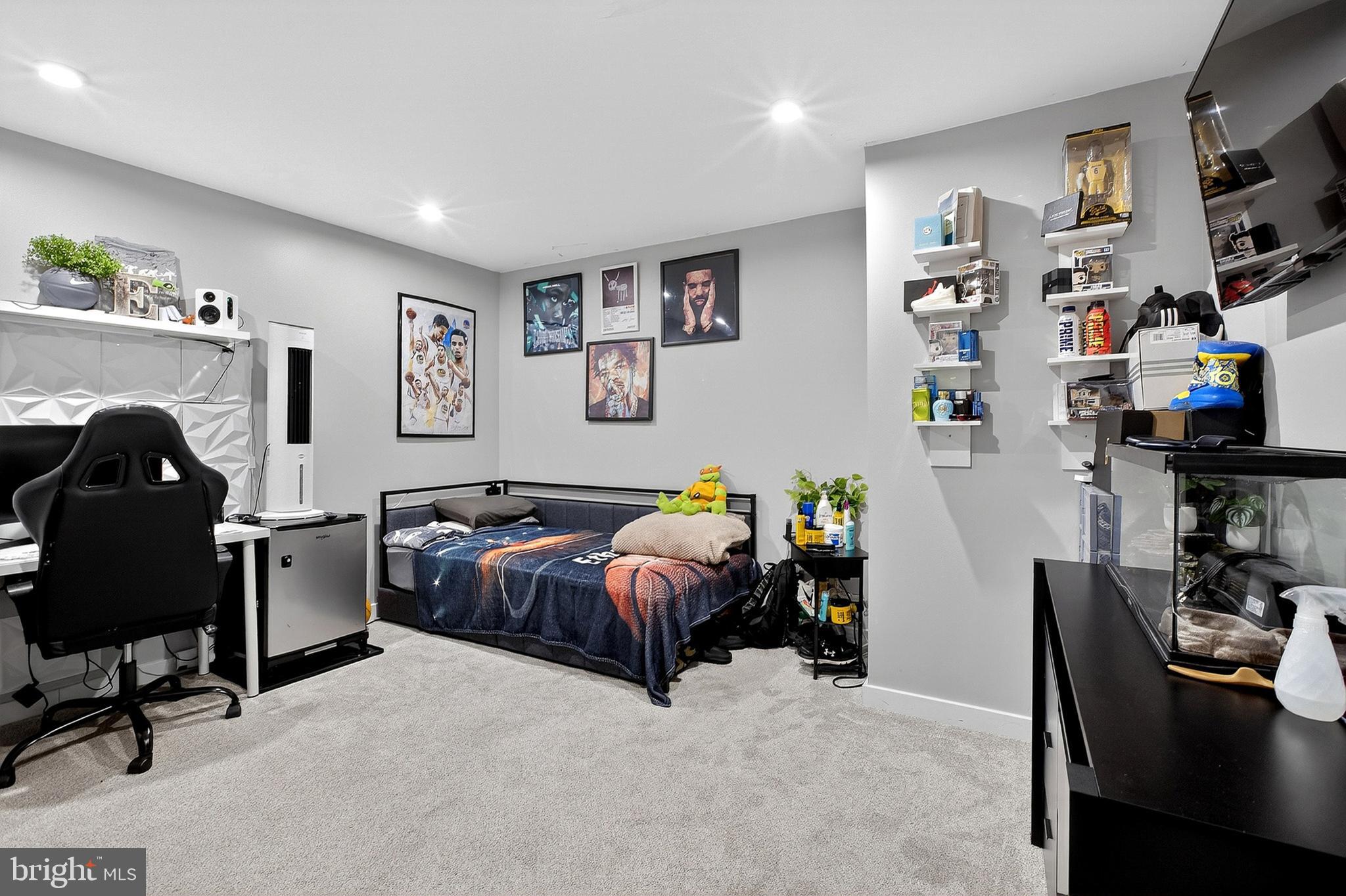 PARKSIDE - Residential