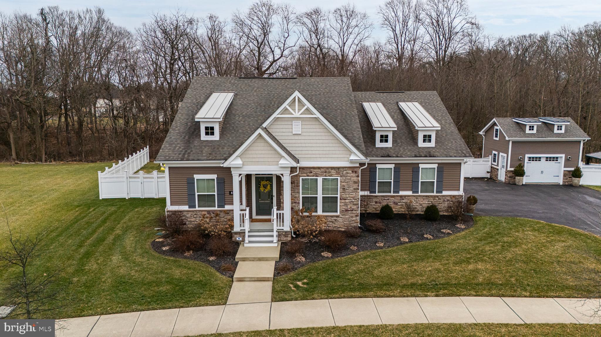 PARKSIDE - Residential