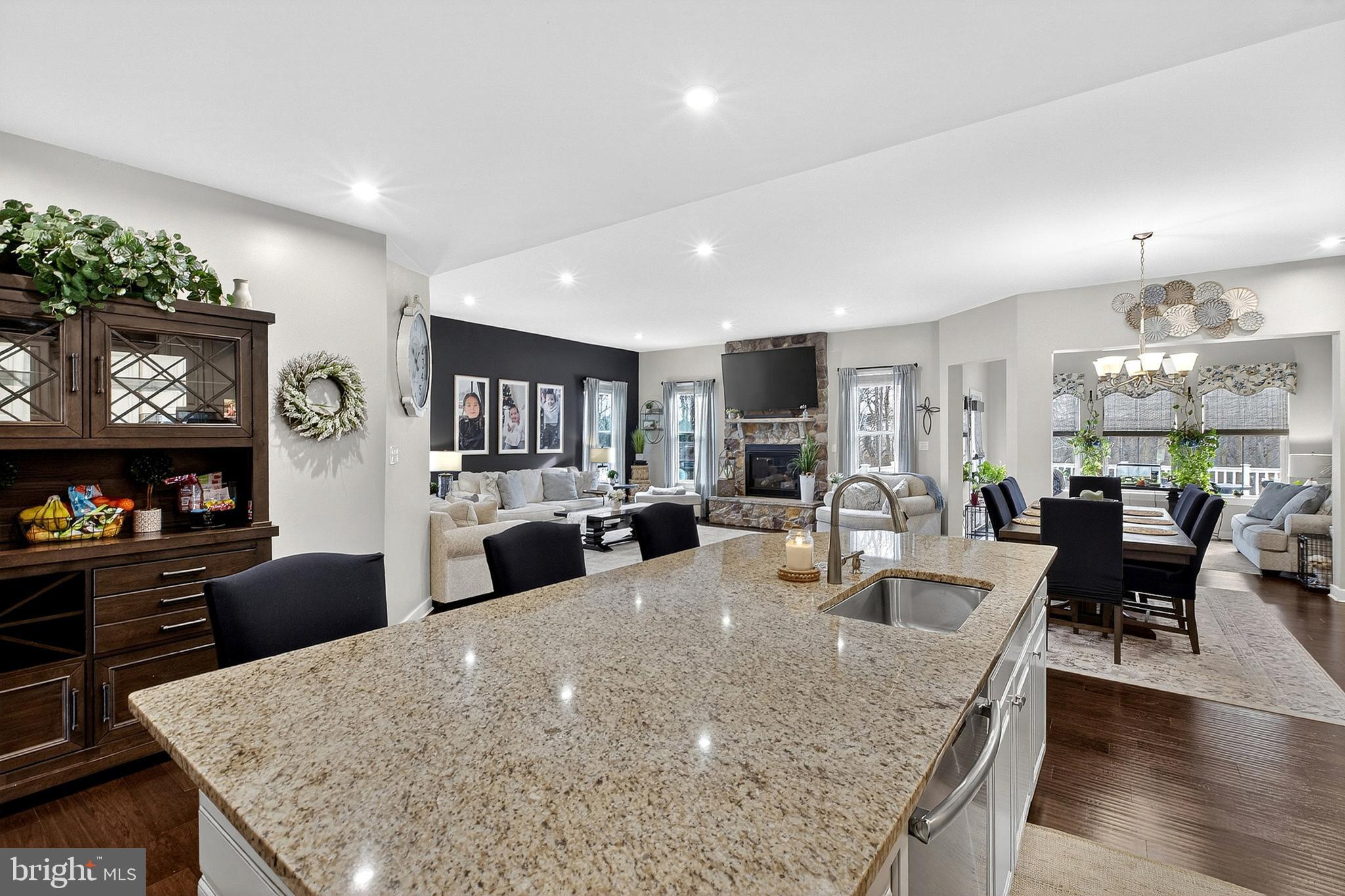 PARKSIDE - Residential