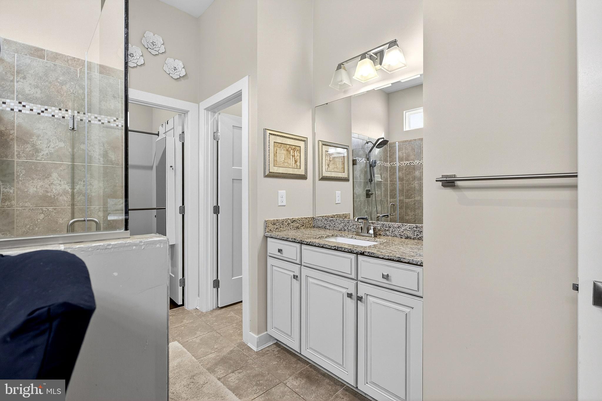 PARKSIDE - Residential