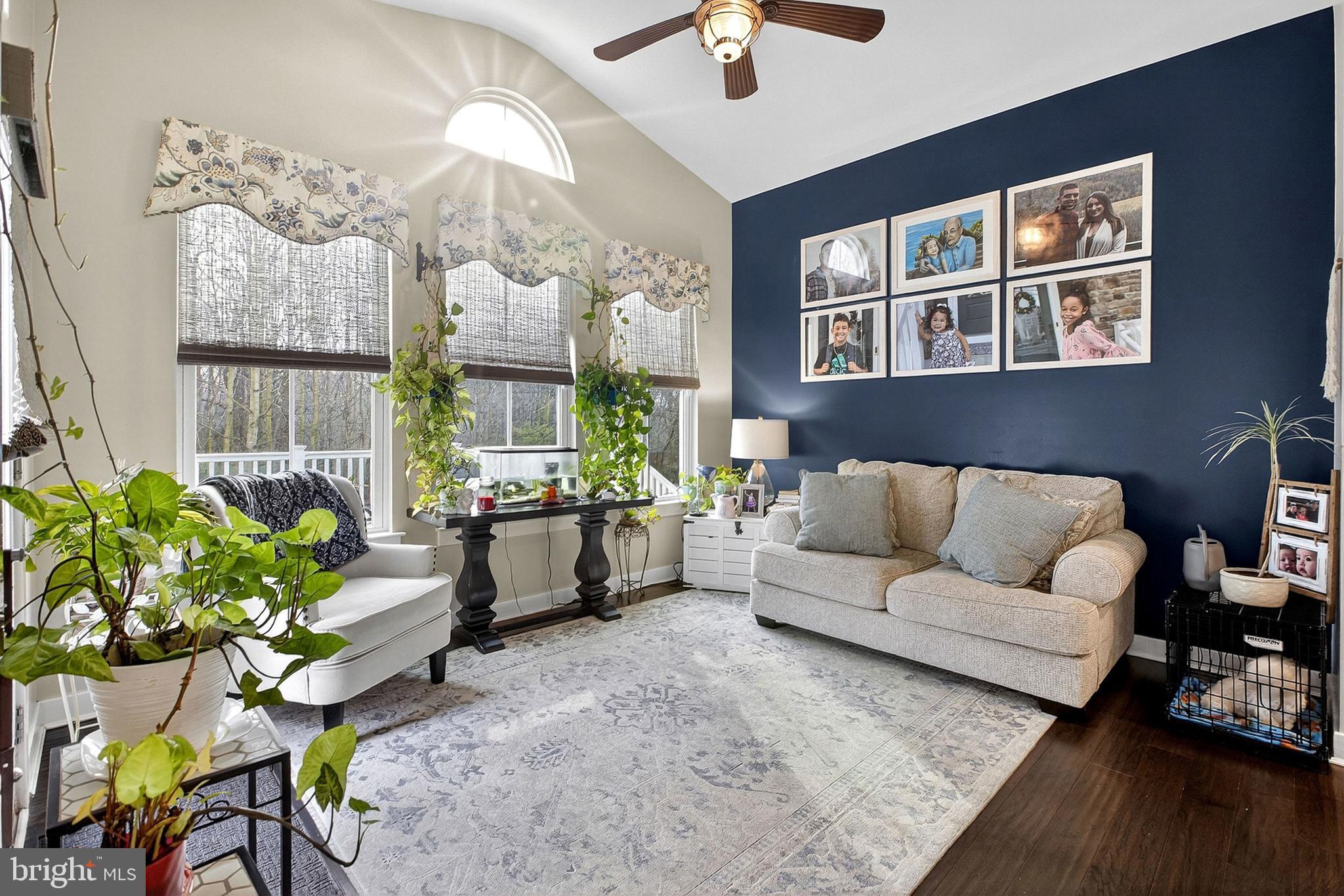 PARKSIDE - Residential