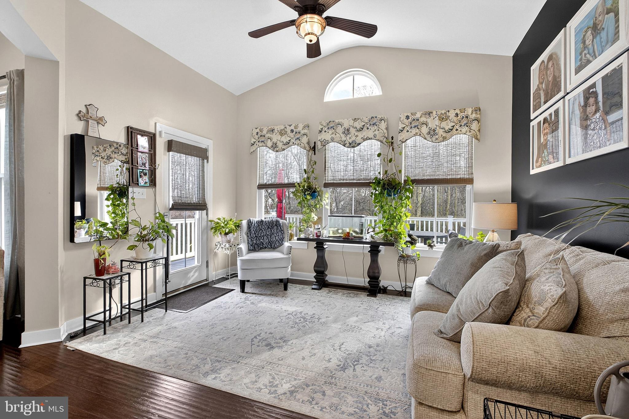 PARKSIDE - Residential