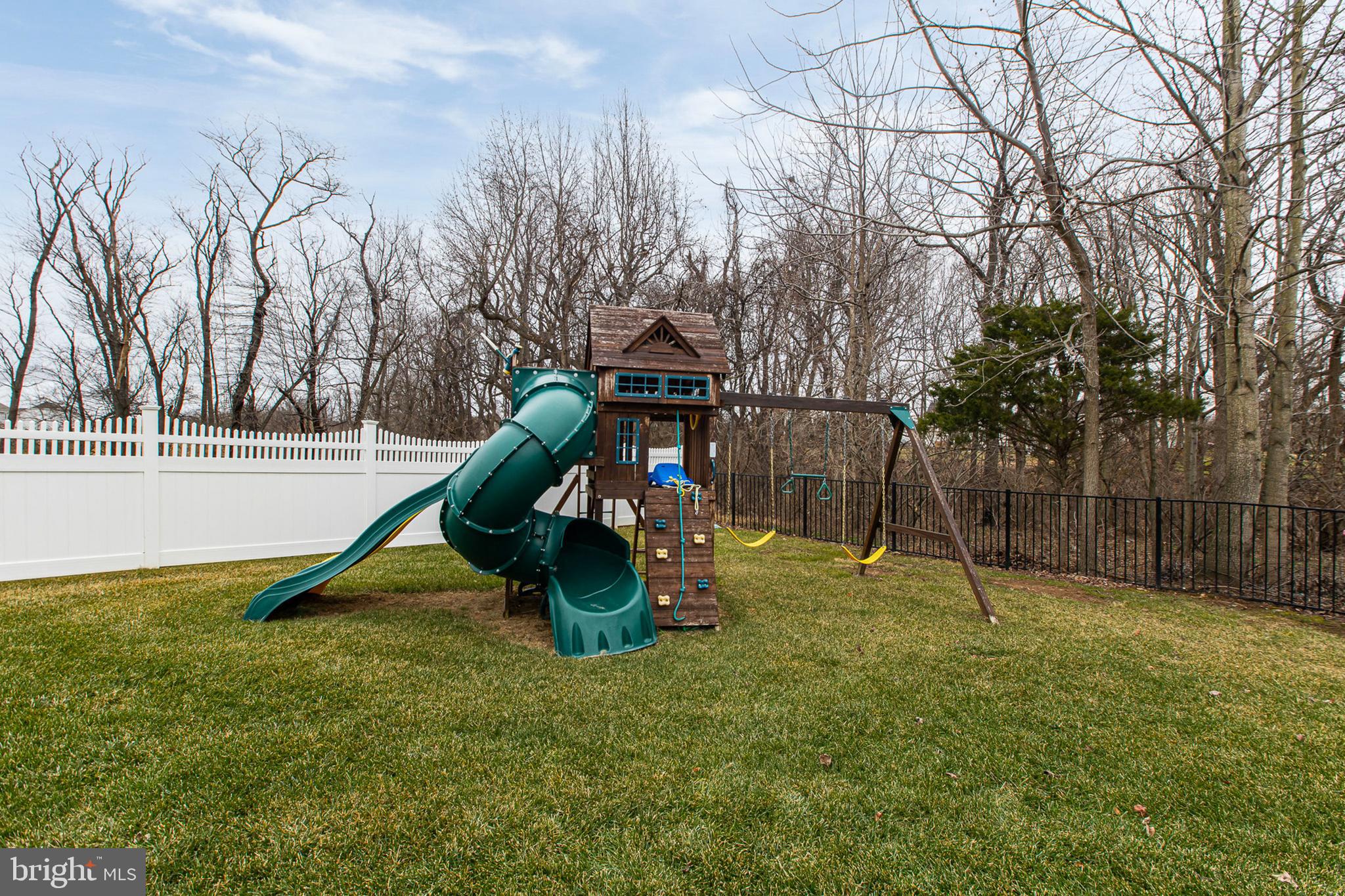 PARKSIDE - Residential