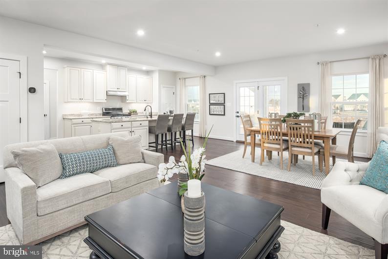 EAGLES REST - Residential