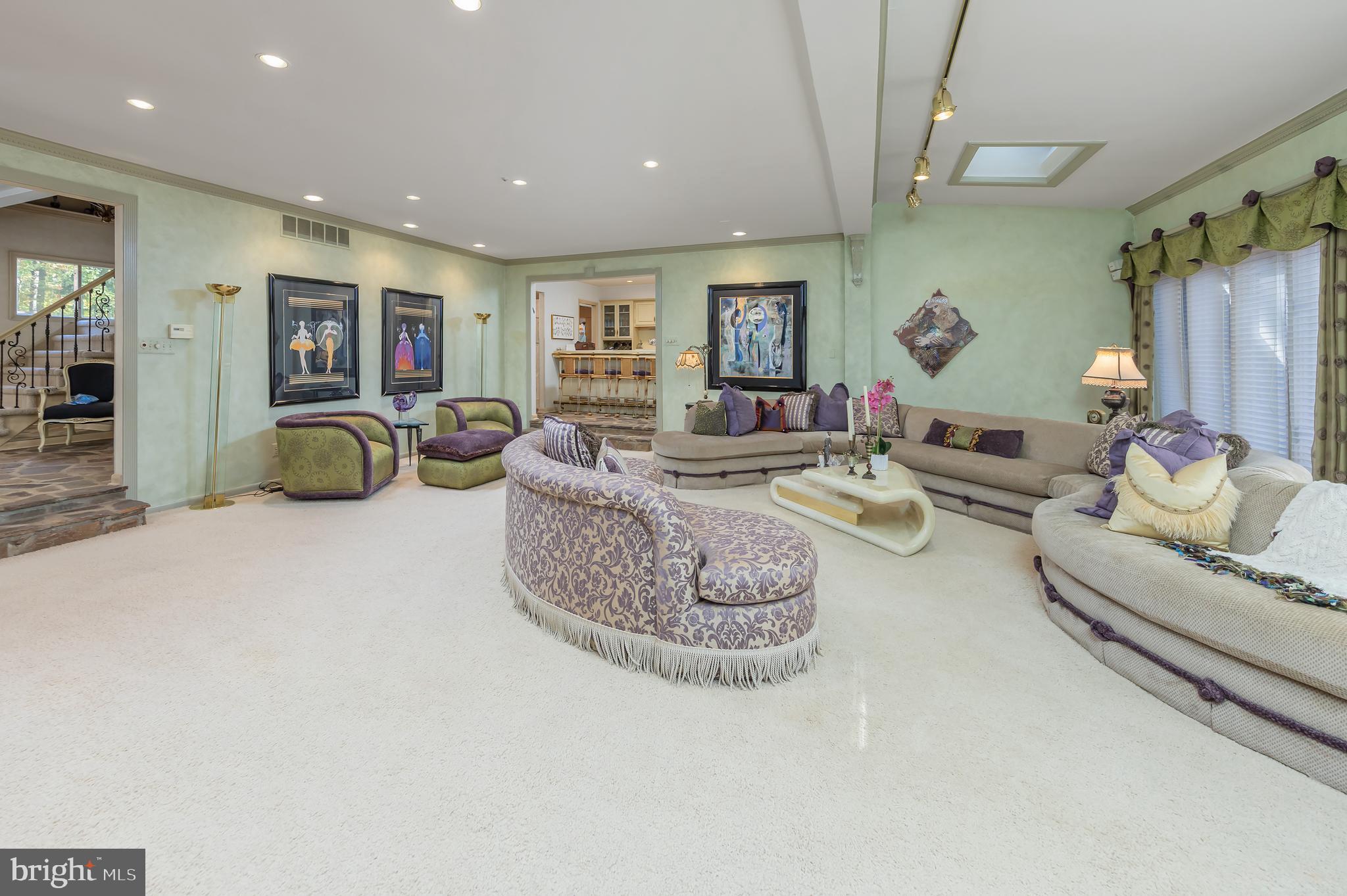 WOODCREST - Residential