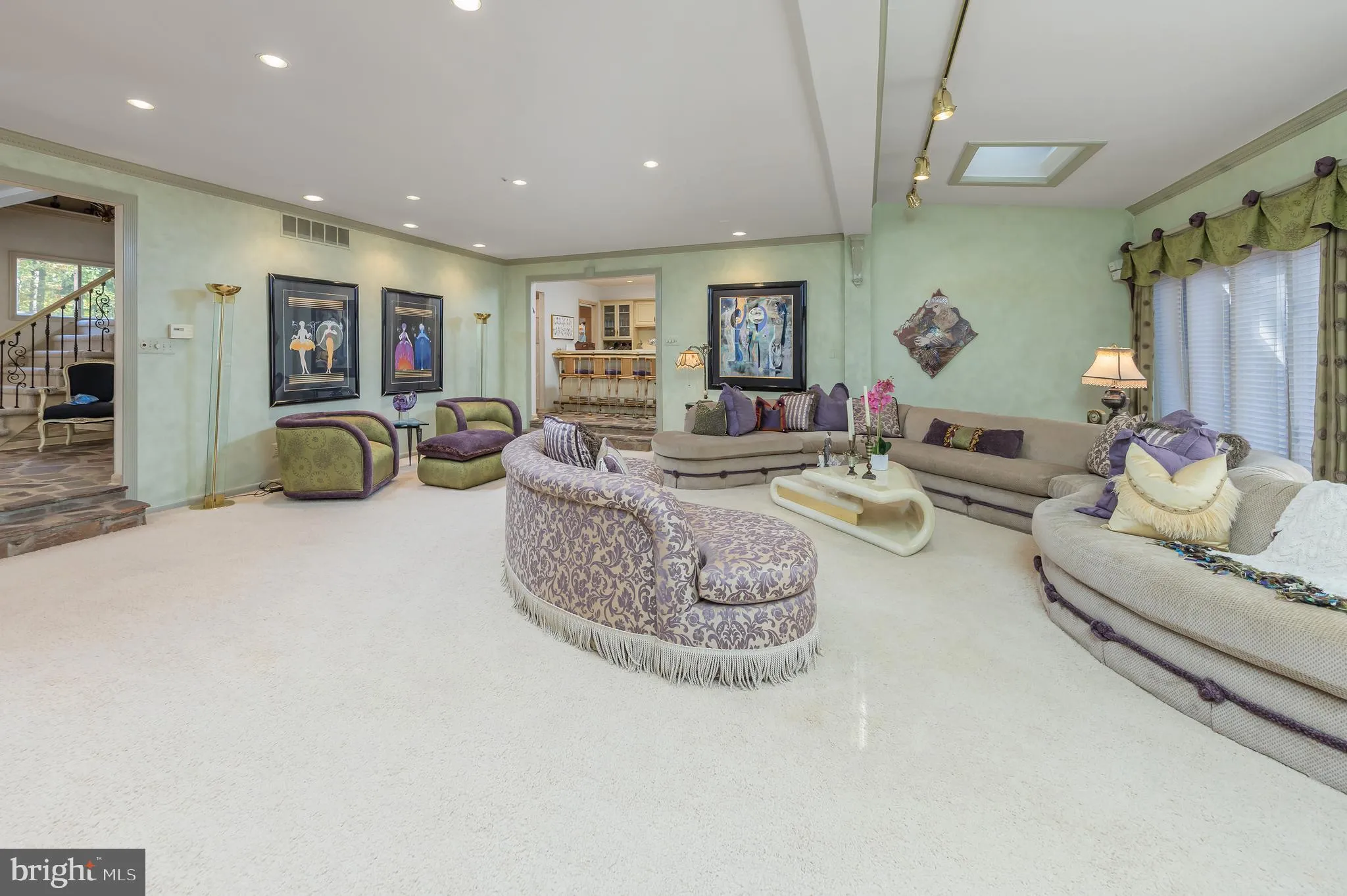 Cherry Hill, New Jersey 08003, United States, 5 Bedrooms Bedrooms, ,5 BathroomsBathrooms,Residential,Active,233967