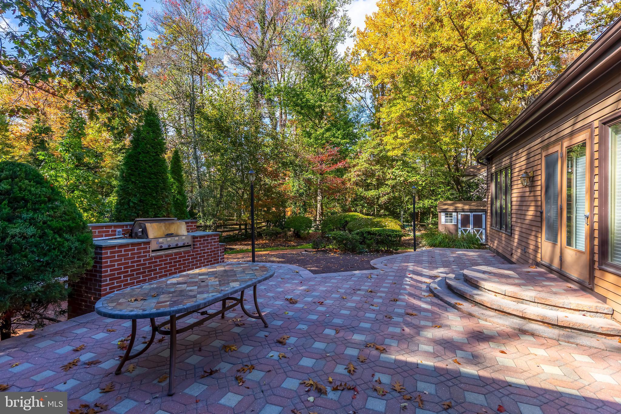 WOODCREST - Residential