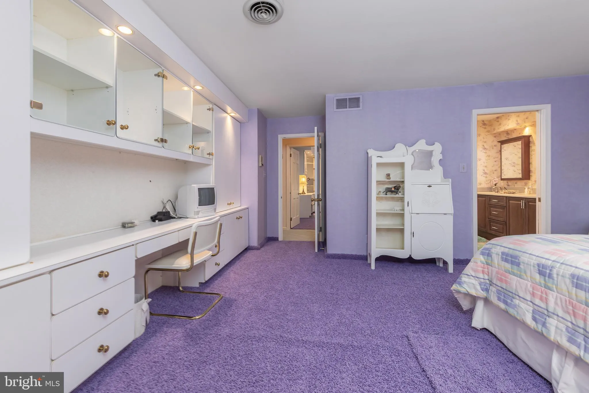 Cherry Hill, New Jersey 08003, United States, 5 Bedrooms Bedrooms, ,5 BathroomsBathrooms,Residential,Active,233967