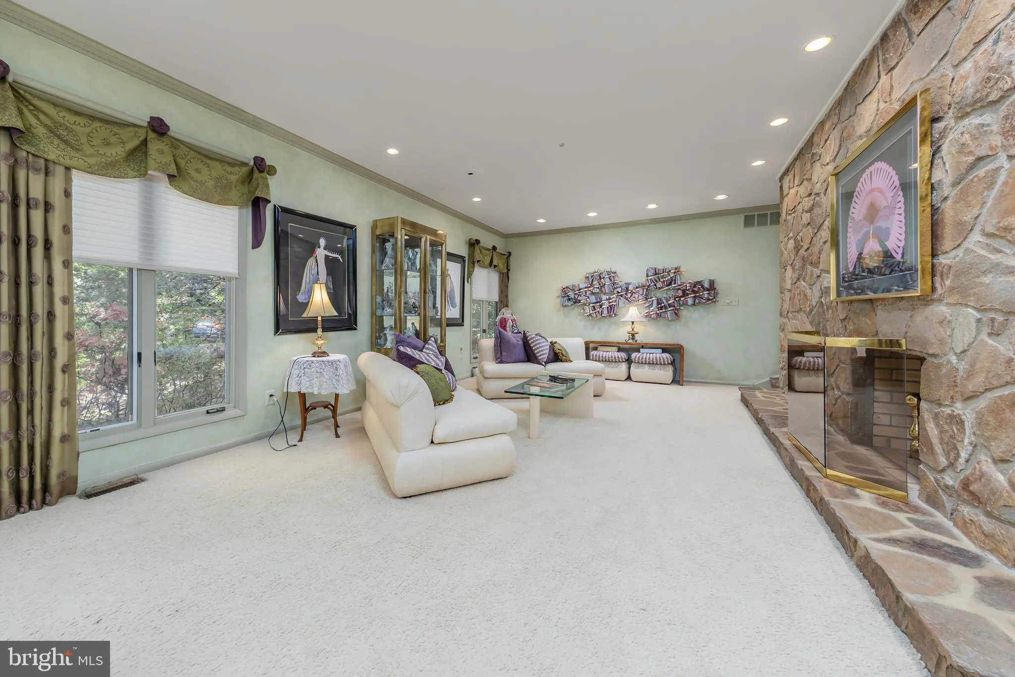 Cherry Hill, New Jersey 08003, United States, 5 Bedrooms Bedrooms, ,5 BathroomsBathrooms,Residential,Active,233967