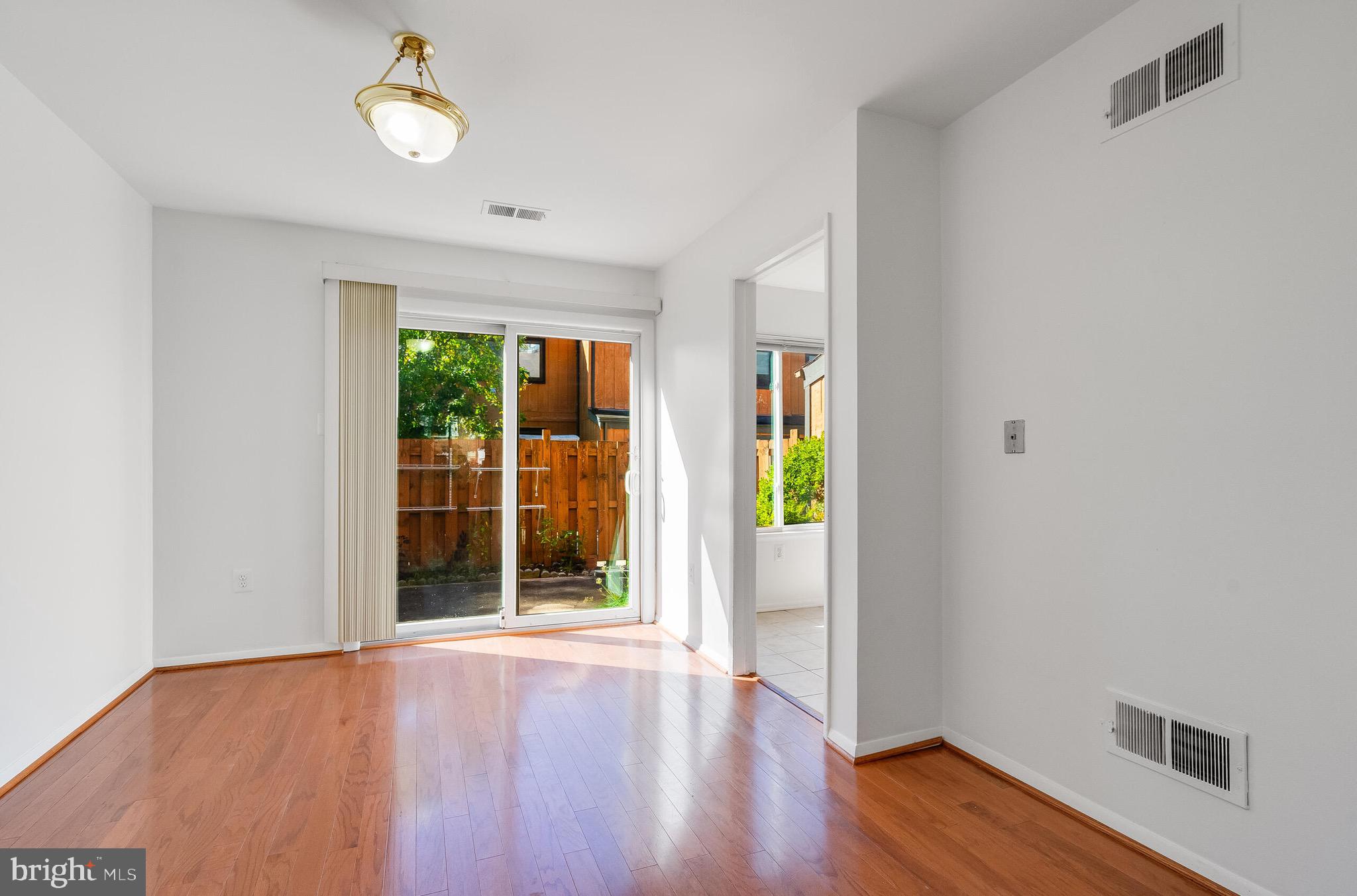 COVINGTON - Residential Lease