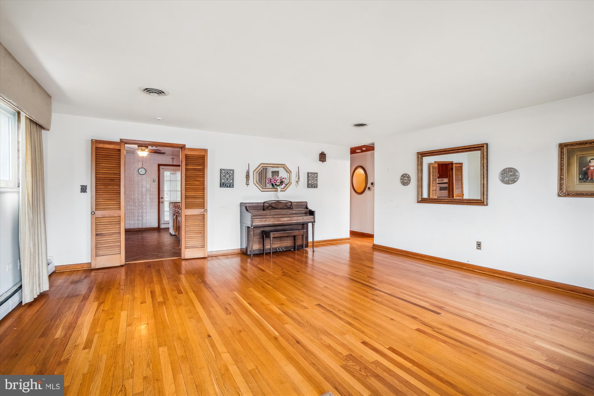 218 DALE ROAD