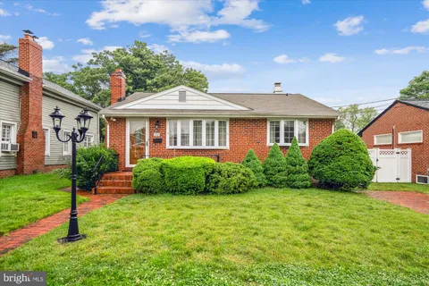 218 Dale Road, Pasadena, MD MLS: MDAA2115542