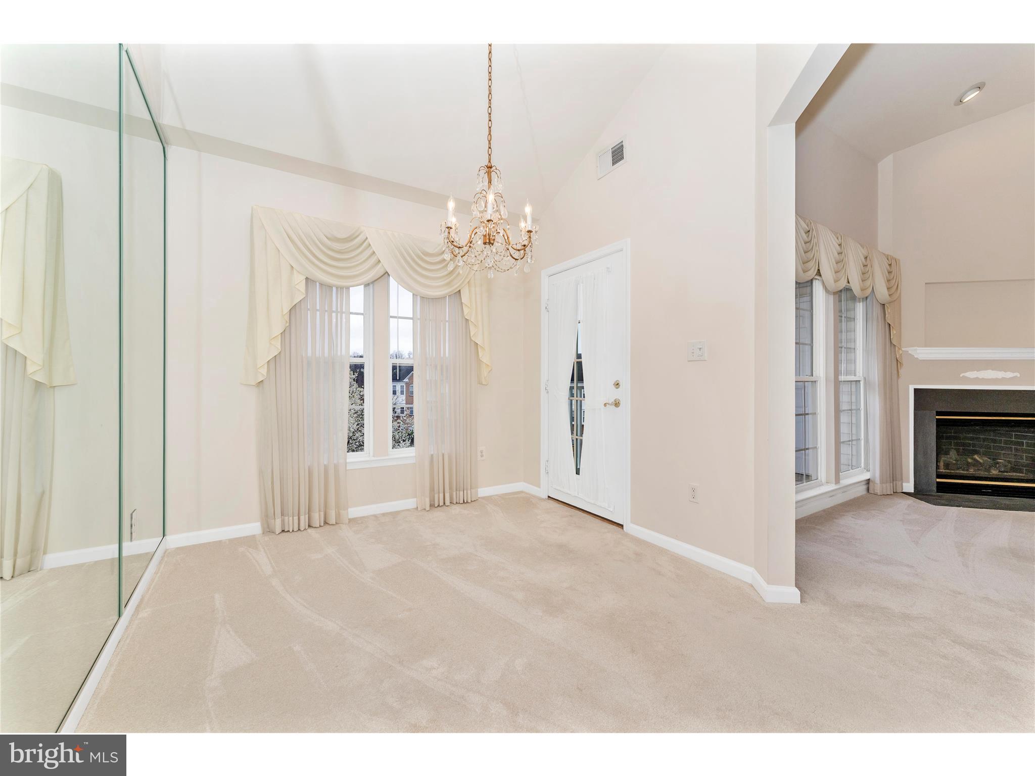 HAMPTON COURT II - Residential