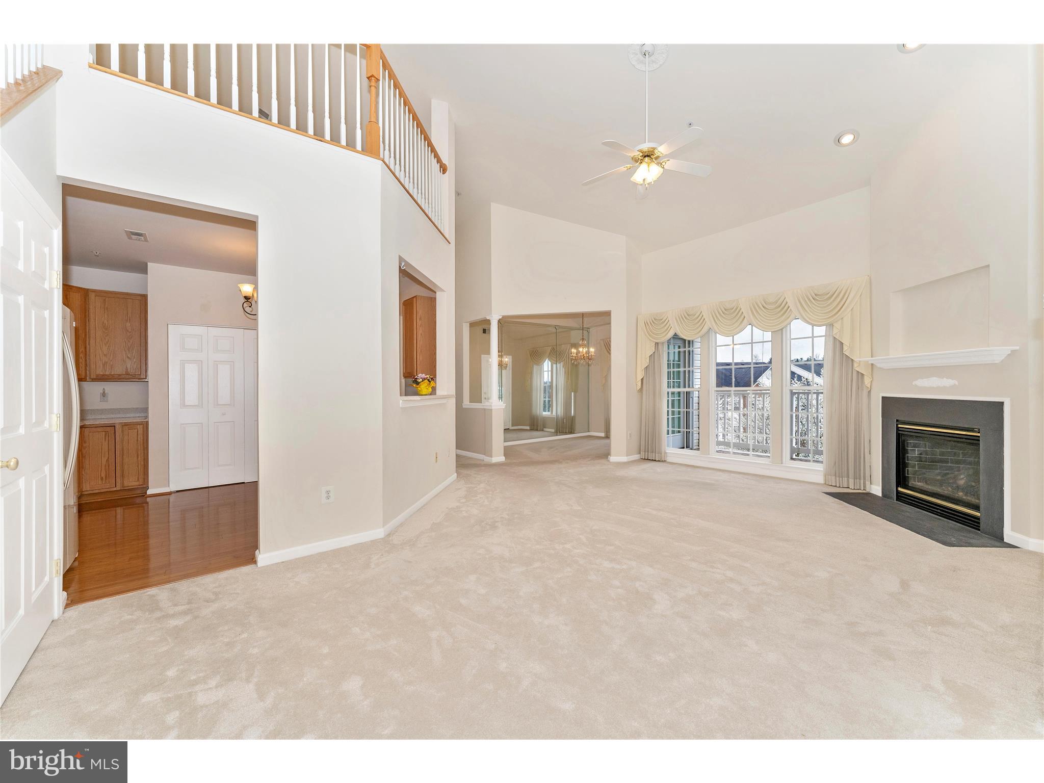 HAMPTON COURT II - Residential