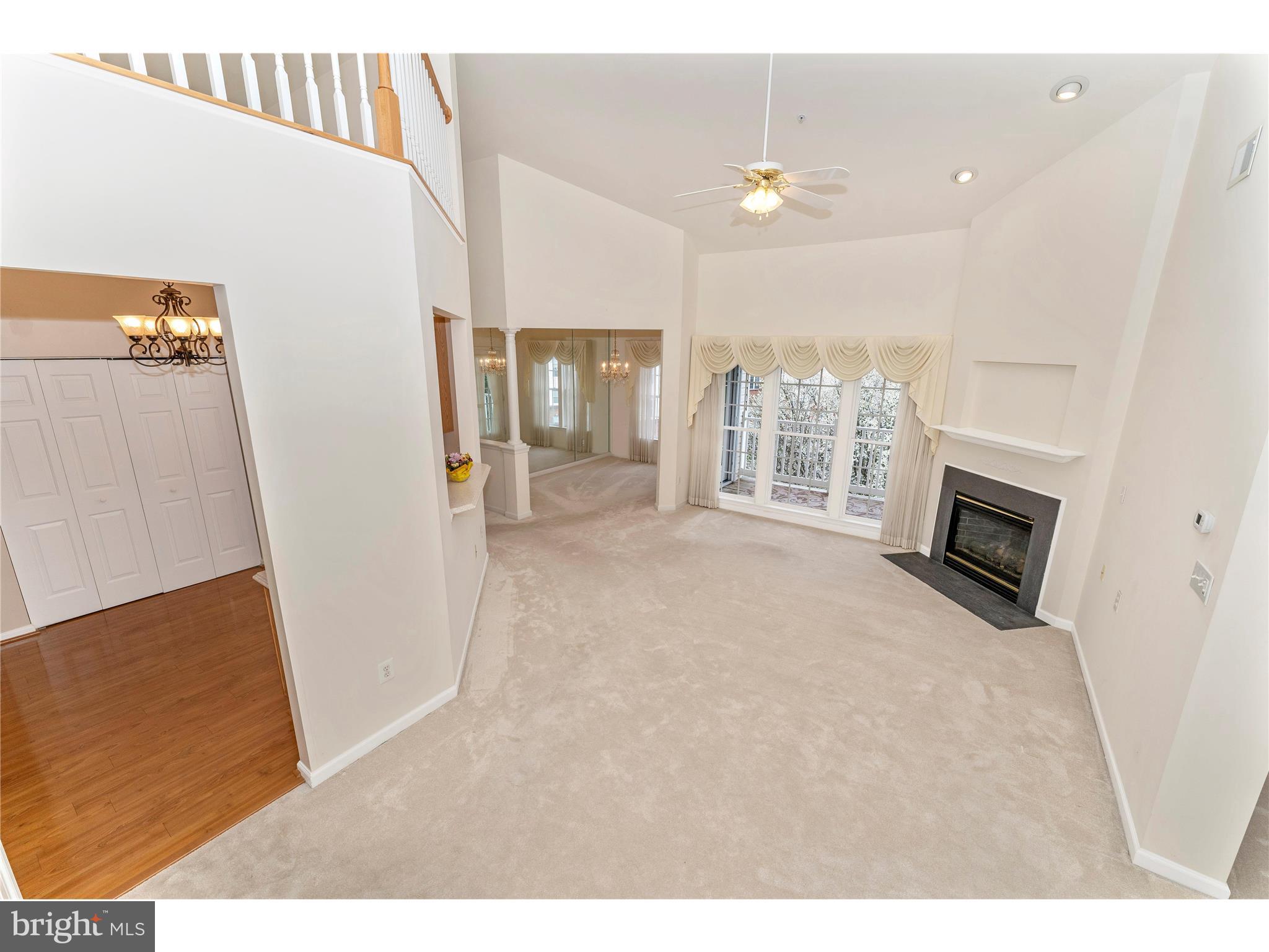 HAMPTON COURT II - Residential